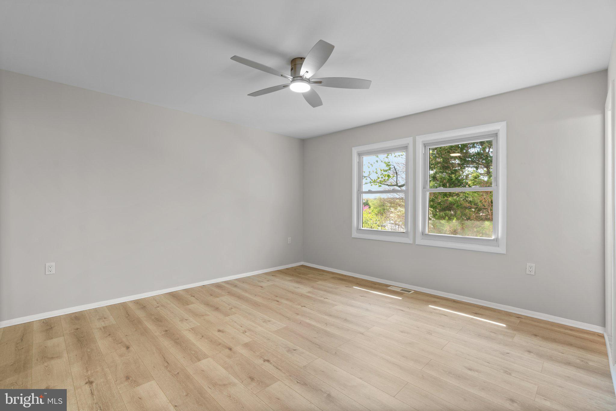 THE PROVINCES - Residential