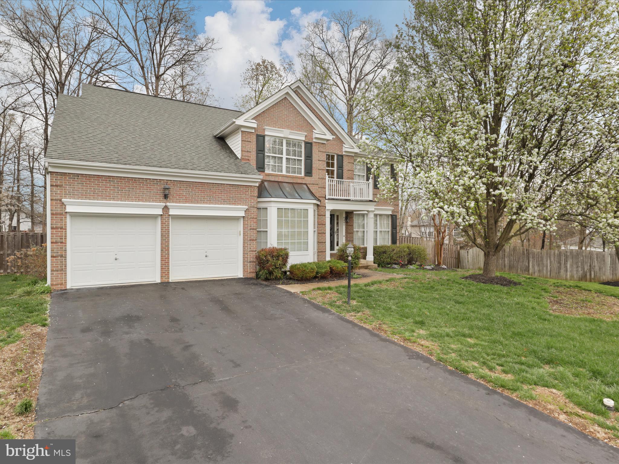 BRIDLEWOOD - Residential