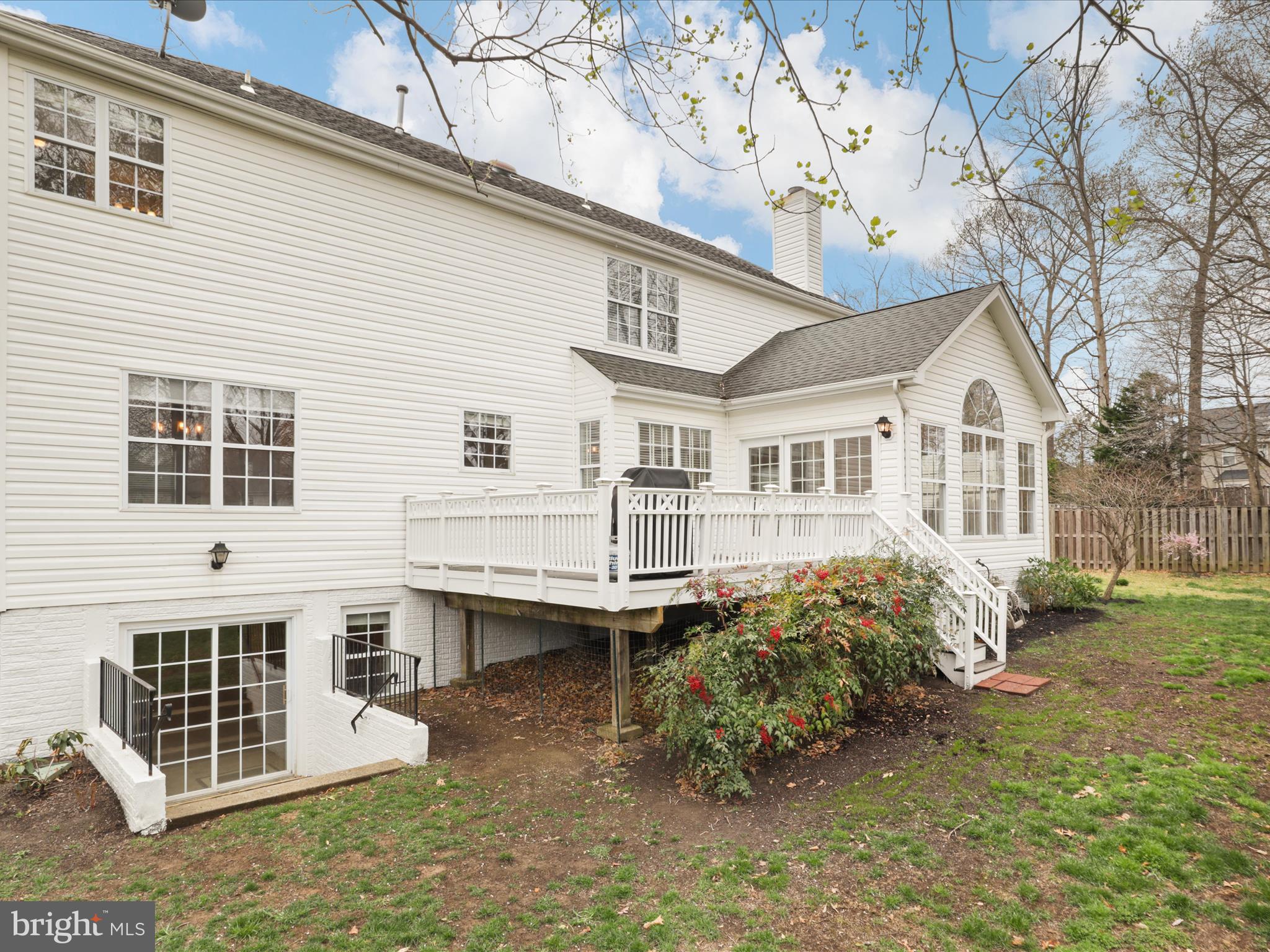 BRIDLEWOOD - Residential