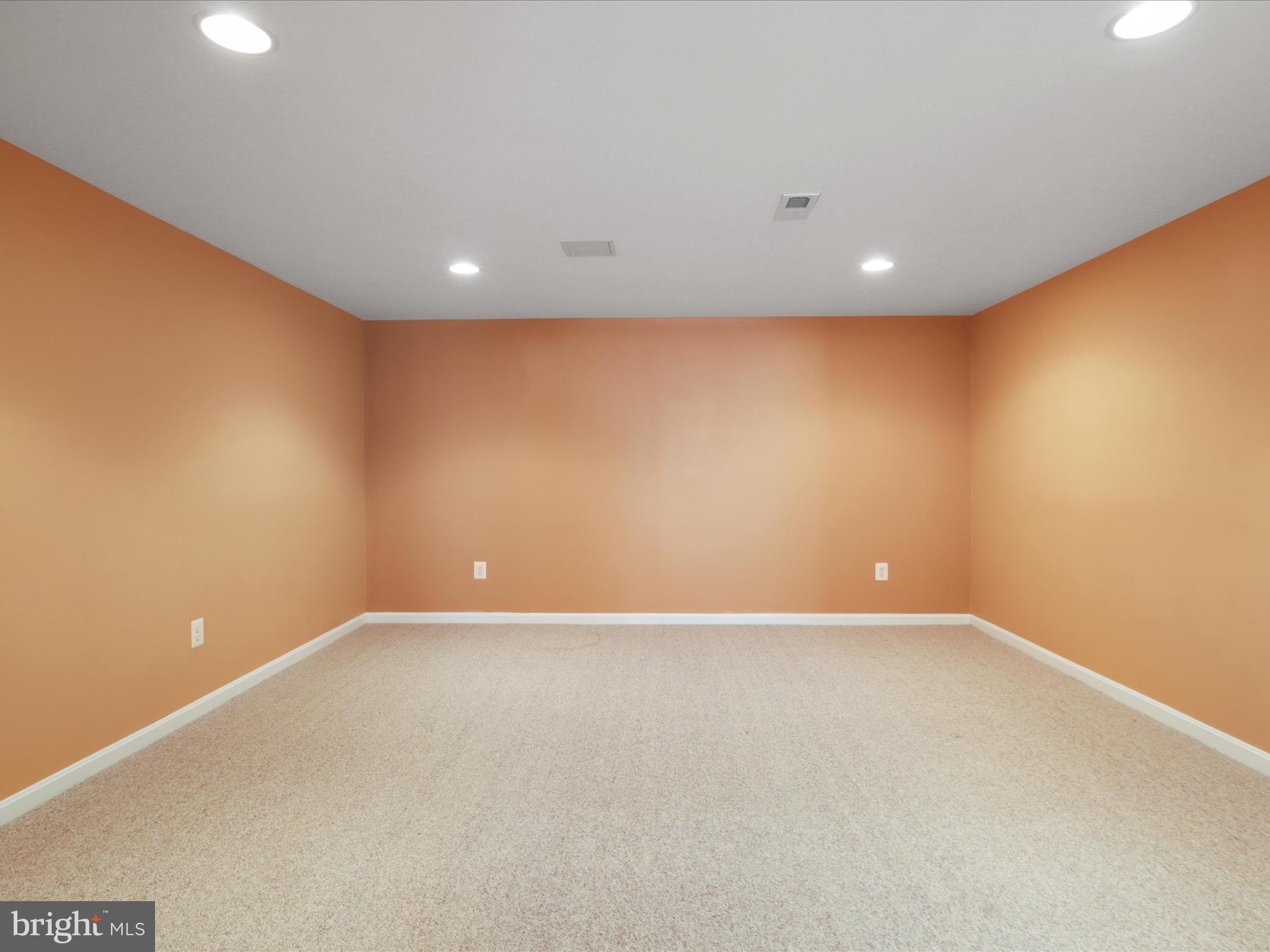 BRIDLEWOOD - Residential