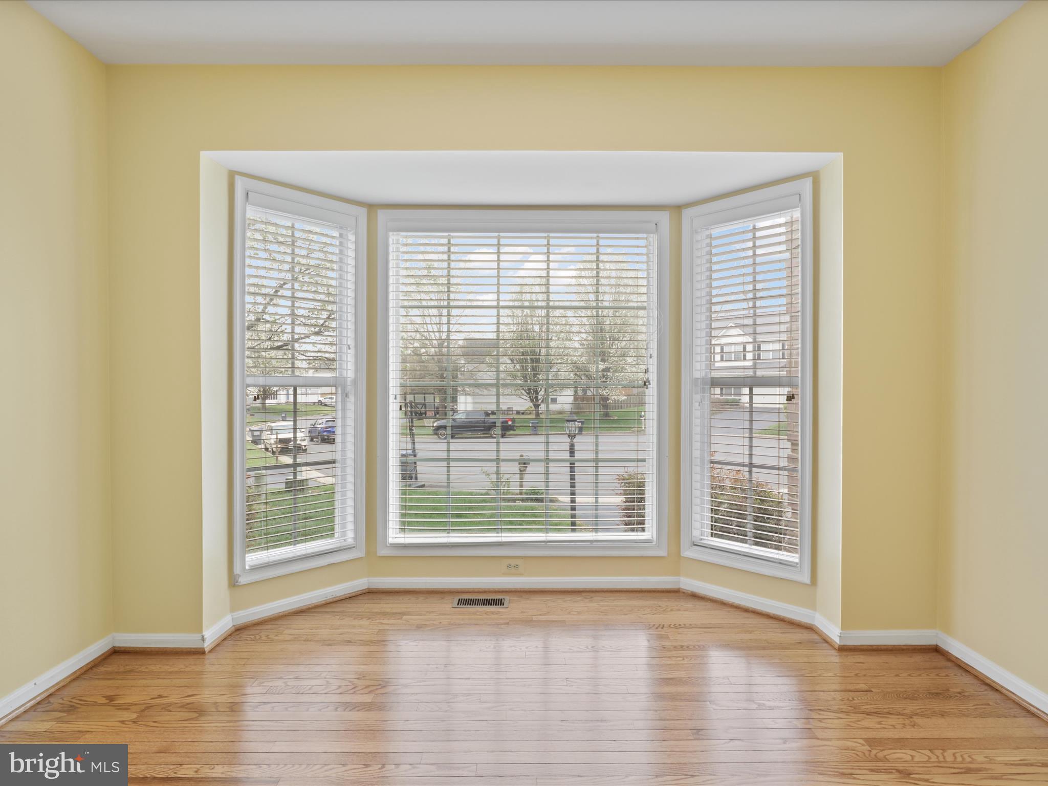 BRIDLEWOOD - Residential