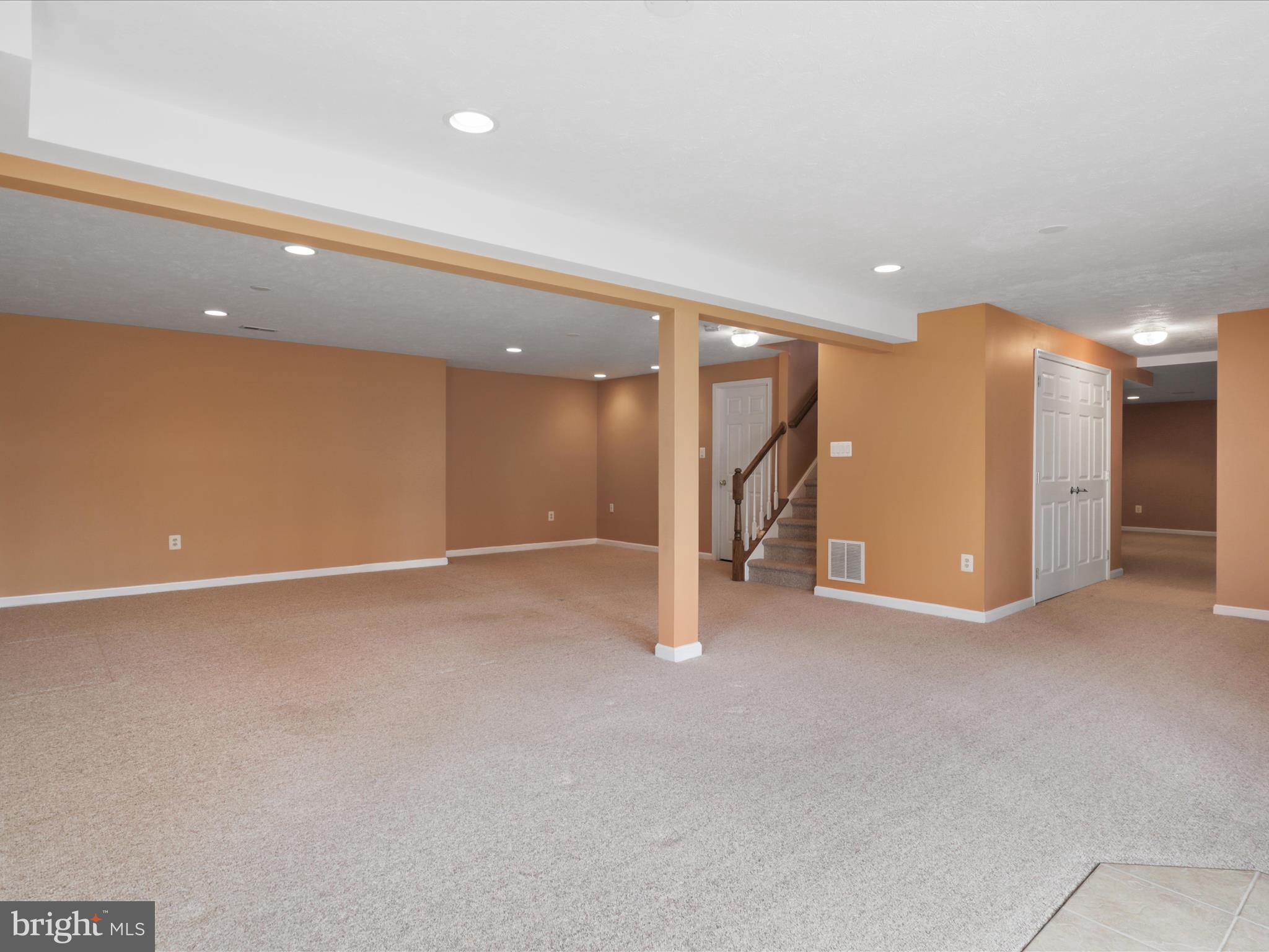 BRIDLEWOOD - Residential