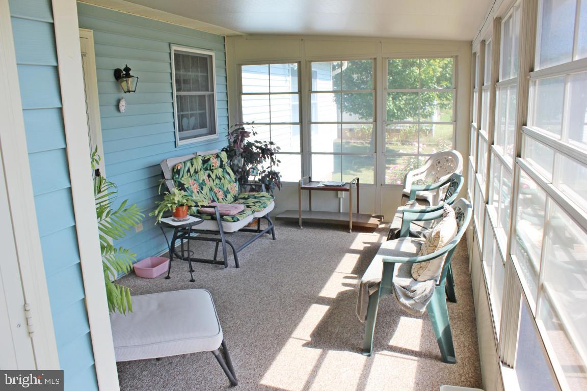 SPRINGFIELD RIDGE - Residential