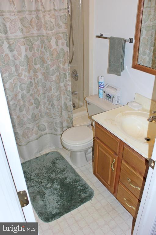 SPRINGFIELD RIDGE - Residential
