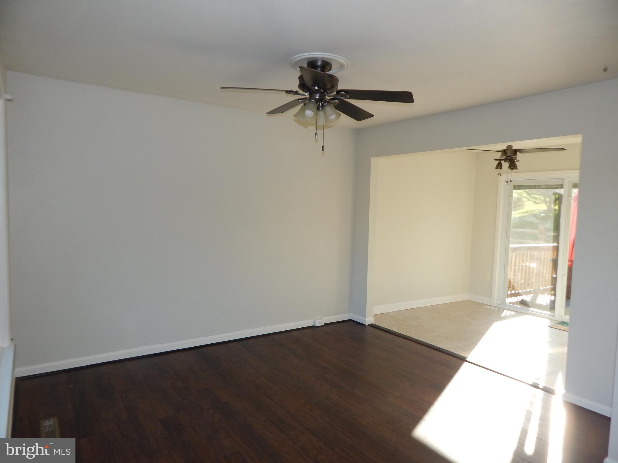 VILLAS LAKE ANITA LOUISE - Residential