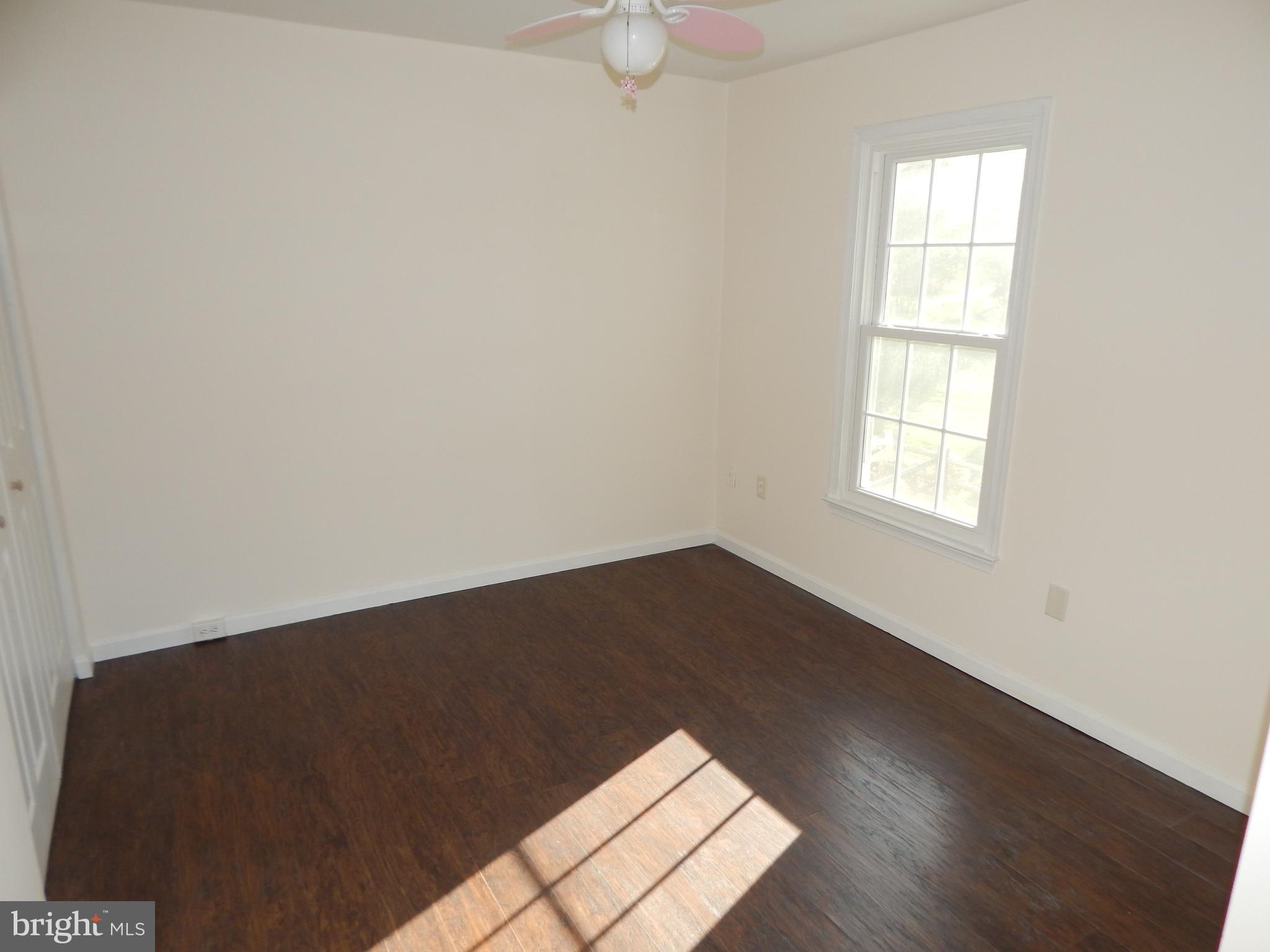 VILLAS LAKE ANITA LOUISE - Residential