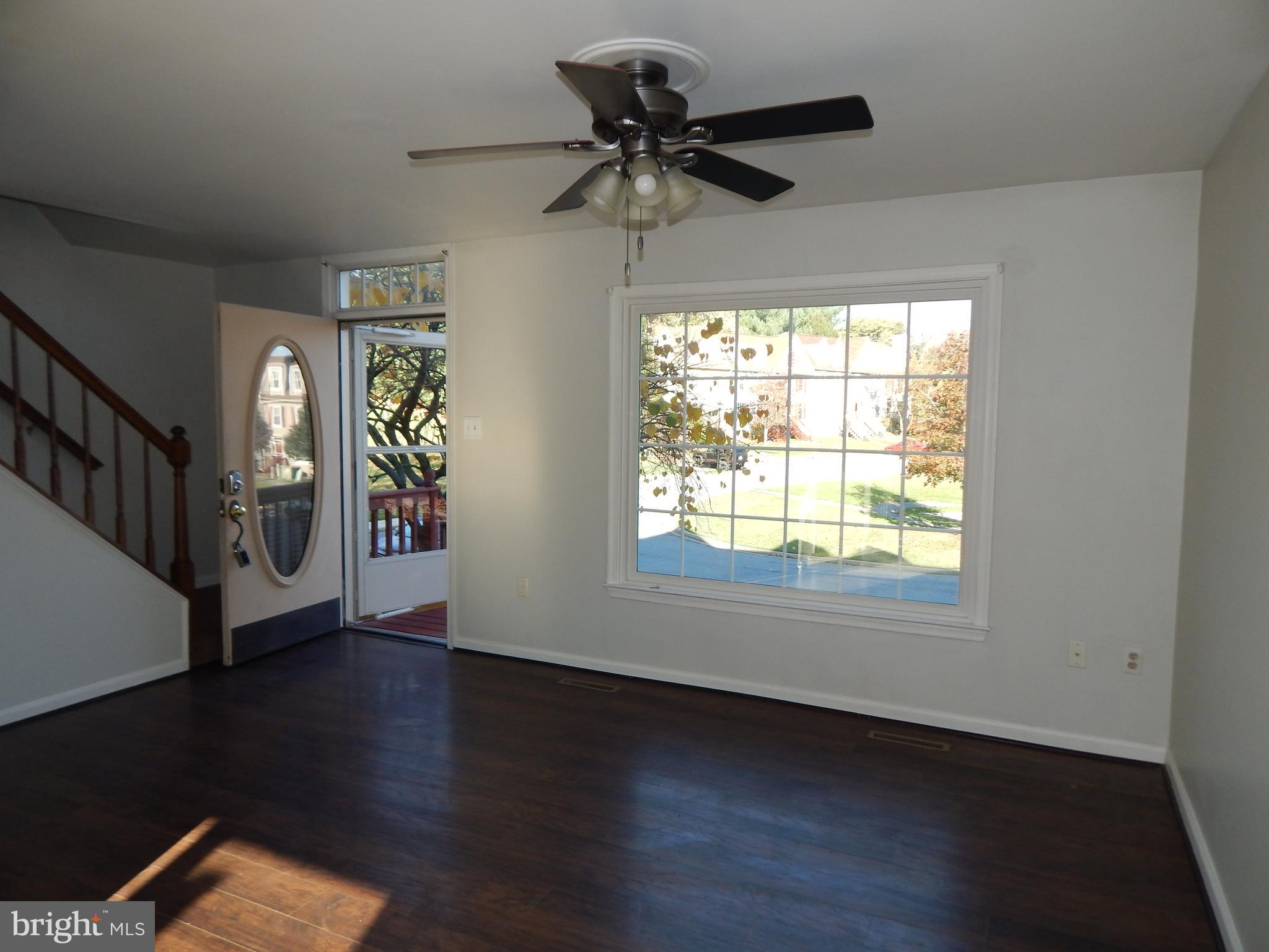 VILLAS LAKE ANITA LOUISE - Residential