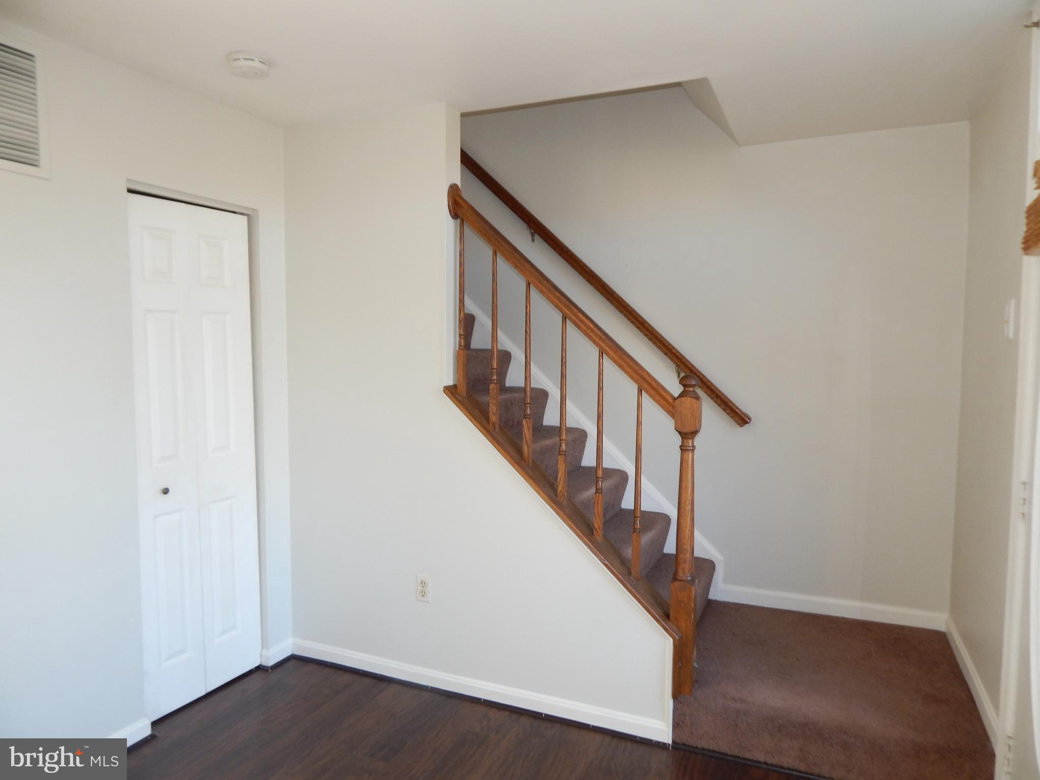 VILLAS LAKE ANITA LOUISE - Residential