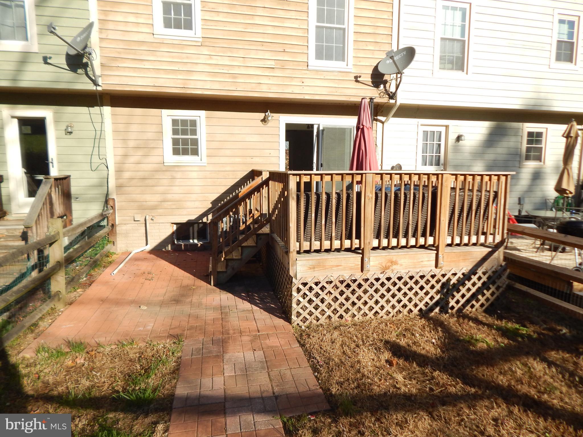 VILLAS LAKE ANITA LOUISE - Residential