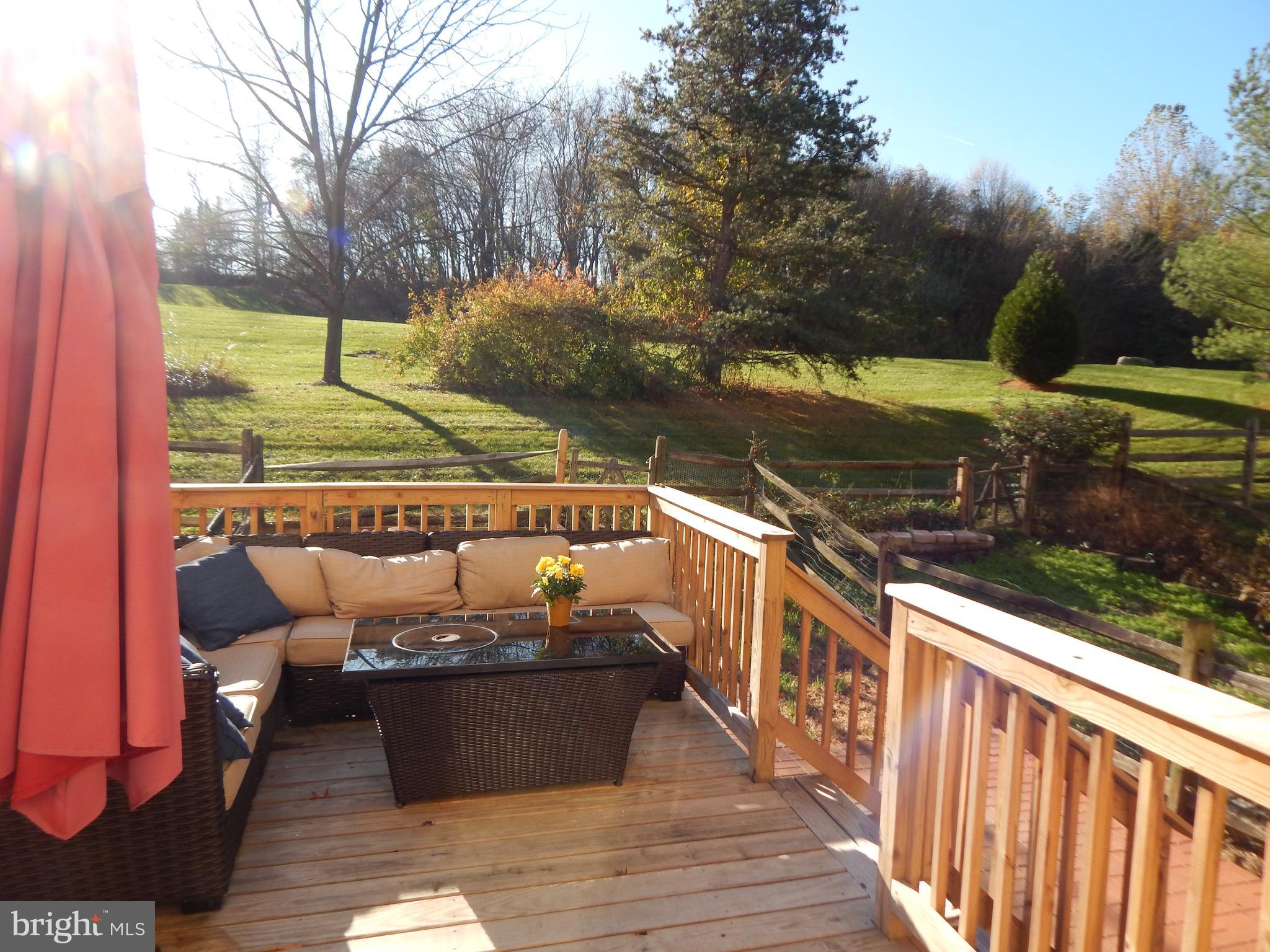 VILLAS LAKE ANITA LOUISE - Residential