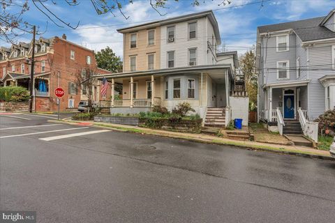 204 HUNTER STREET WOODBURY NJ 08096