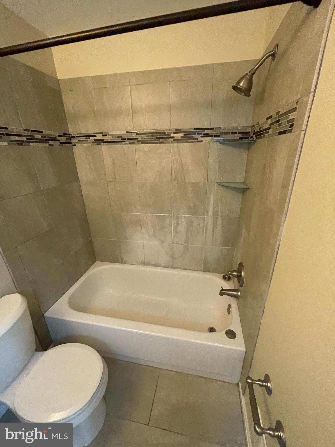 COVINGTON - Residential Lease