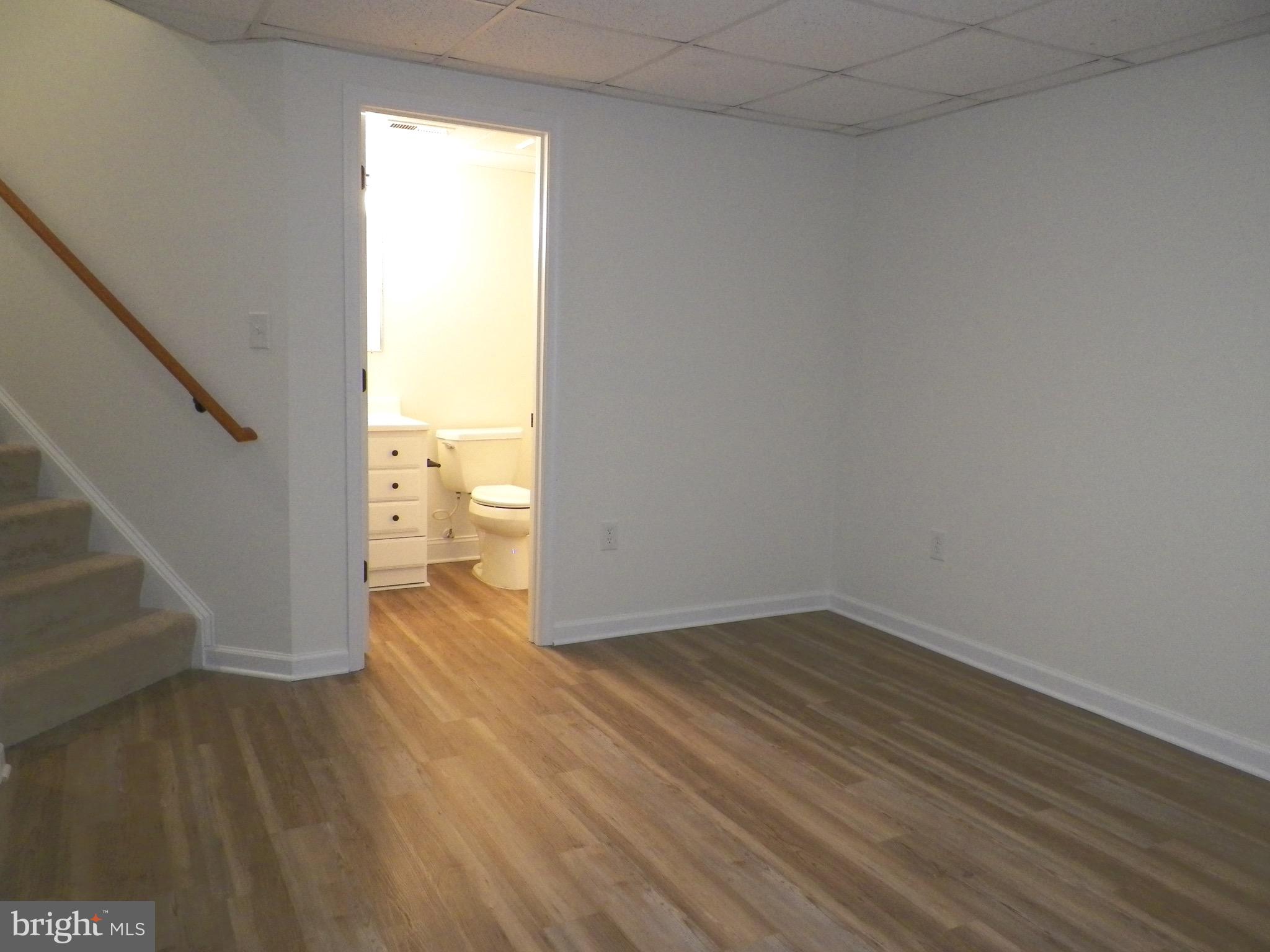 SPRING RIDGE - Residential Lease