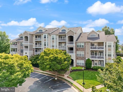 Condo For Sale - 502 Sunset View Terrace #107<br/> LEESBURG, VA 20175