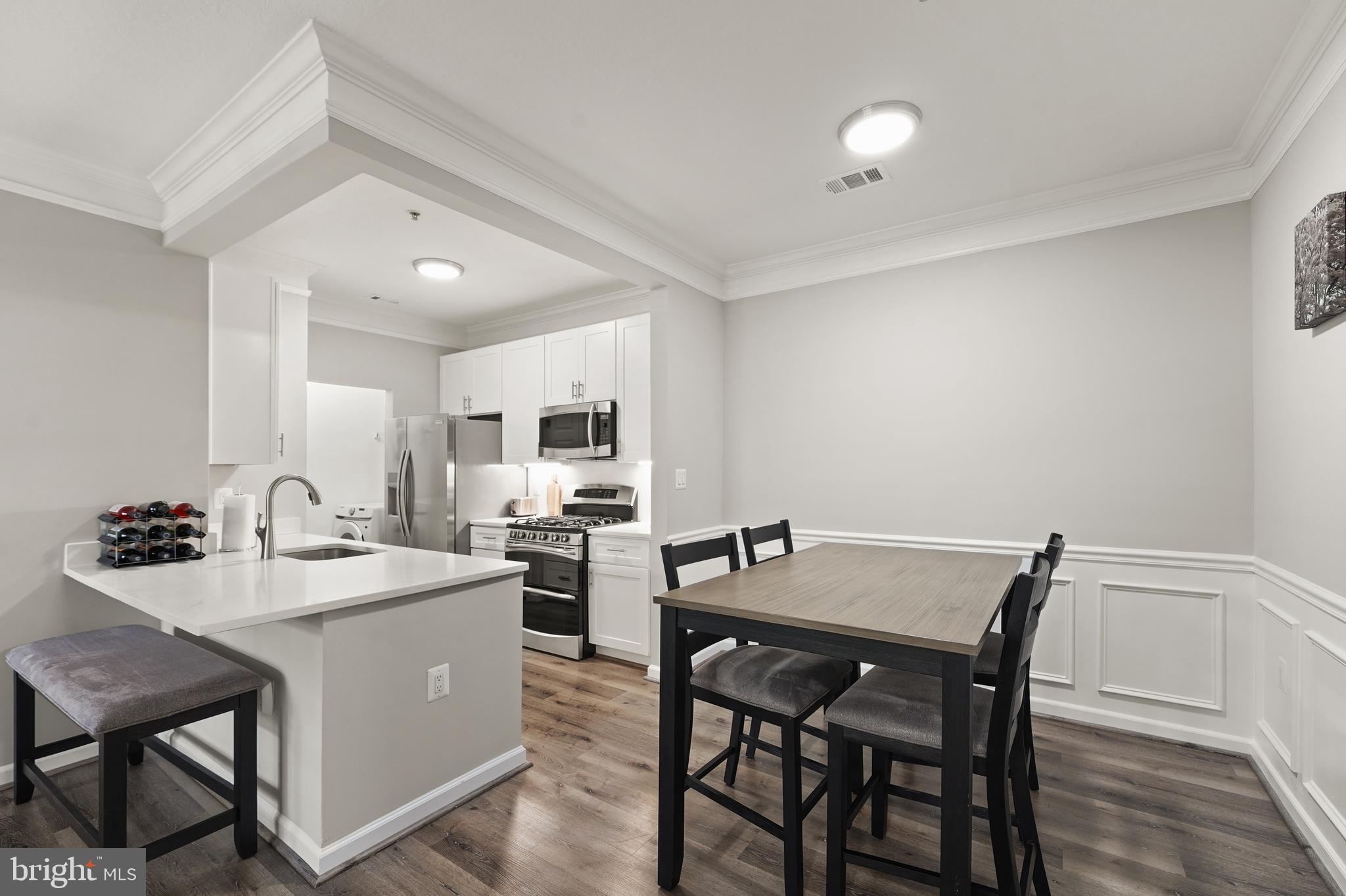 WESTCHESTER AT STRATFORD - Residential