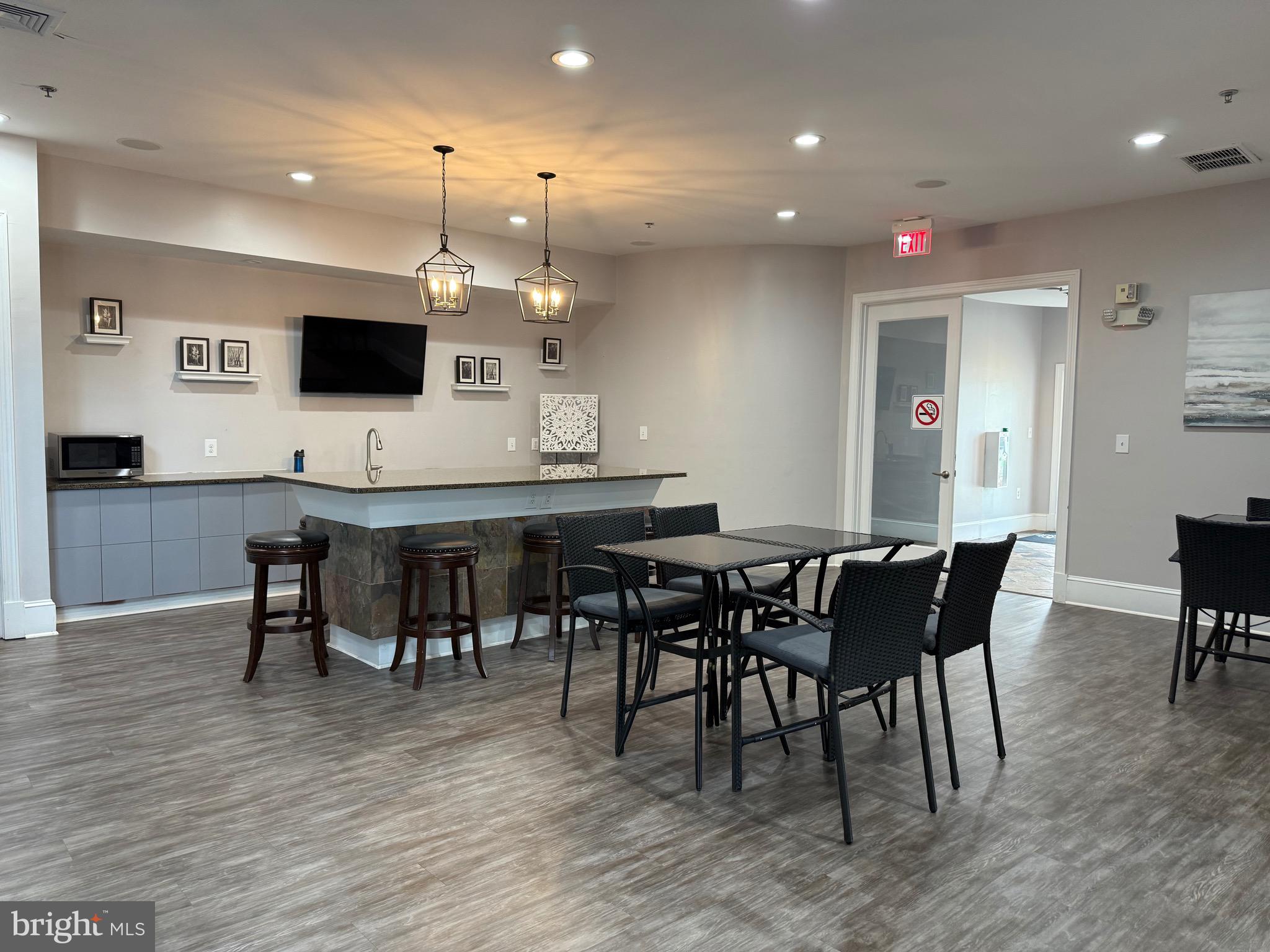 WESTCHESTER AT STRATFORD - Residential