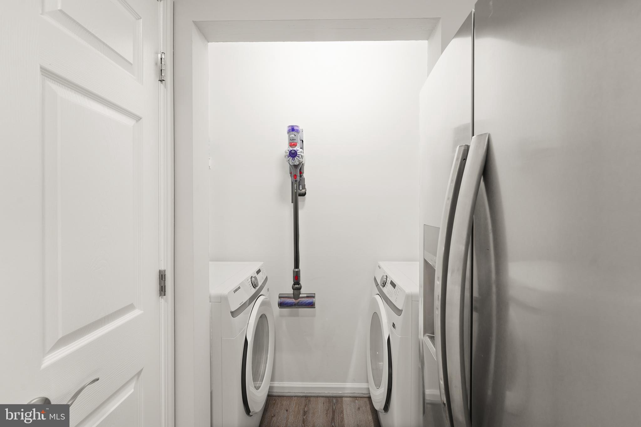 WESTCHESTER AT STRATFORD - Residential