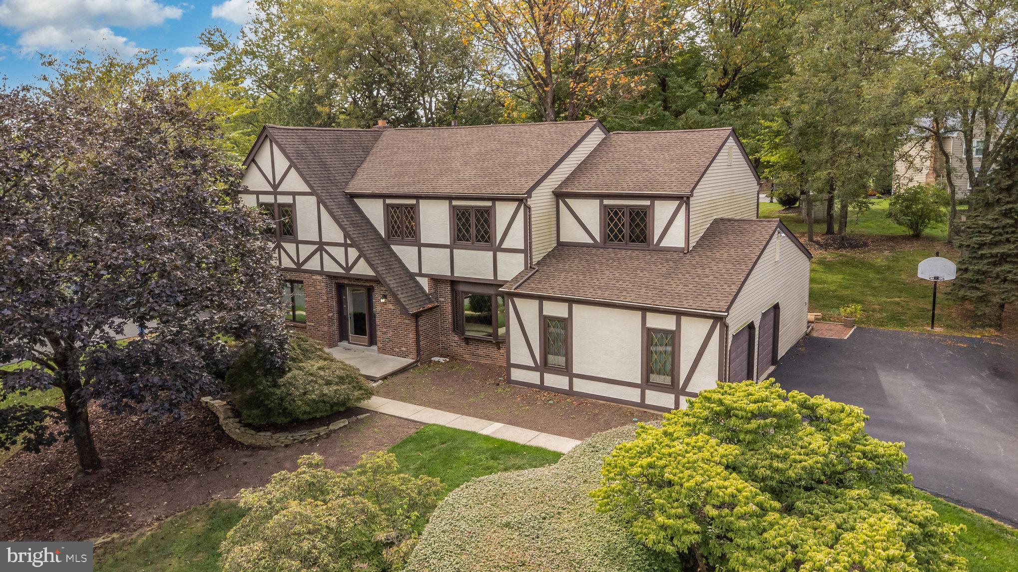 1504 WYNNEMOOR WAY
