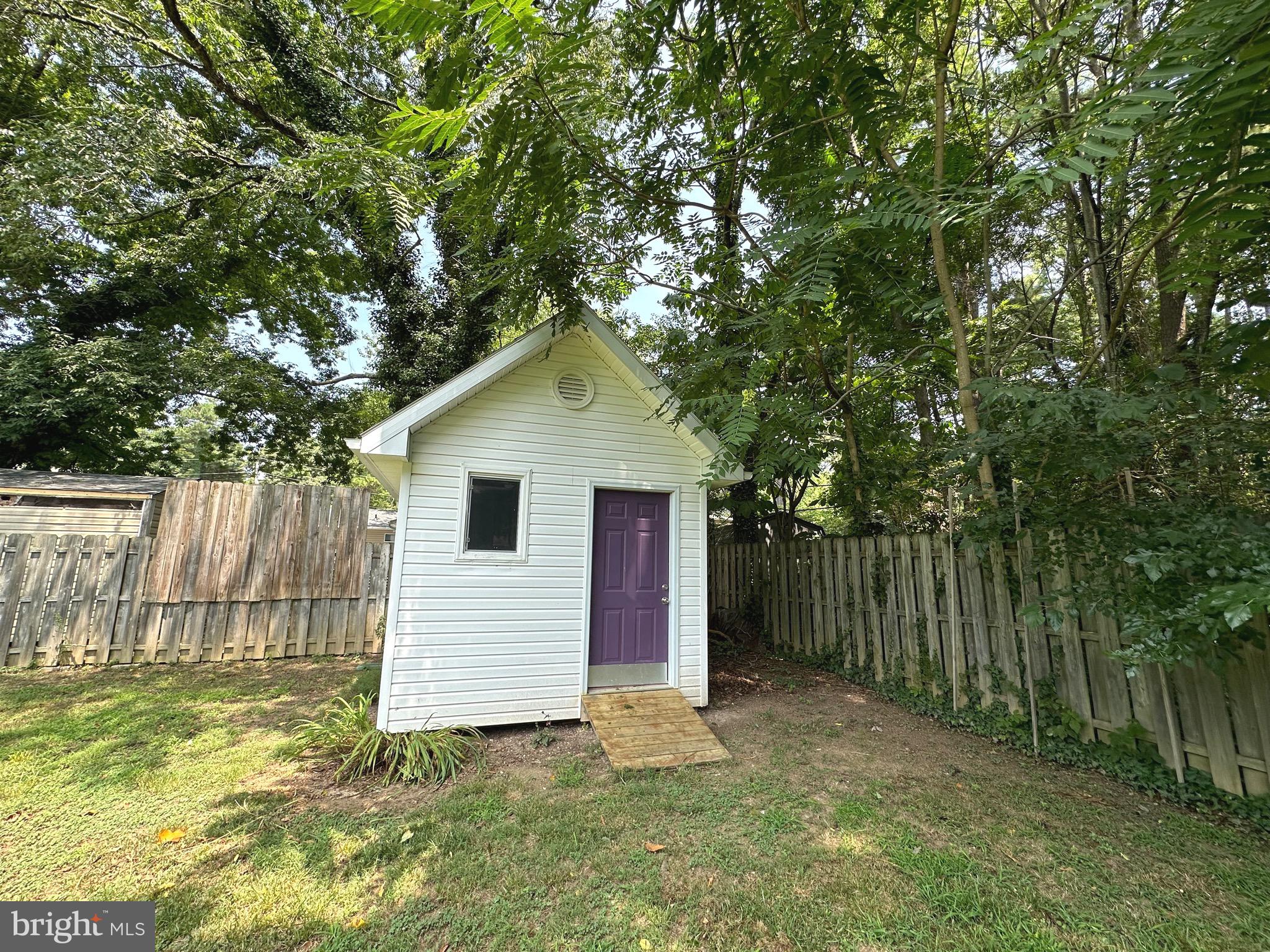 DRUM POINT - Residential