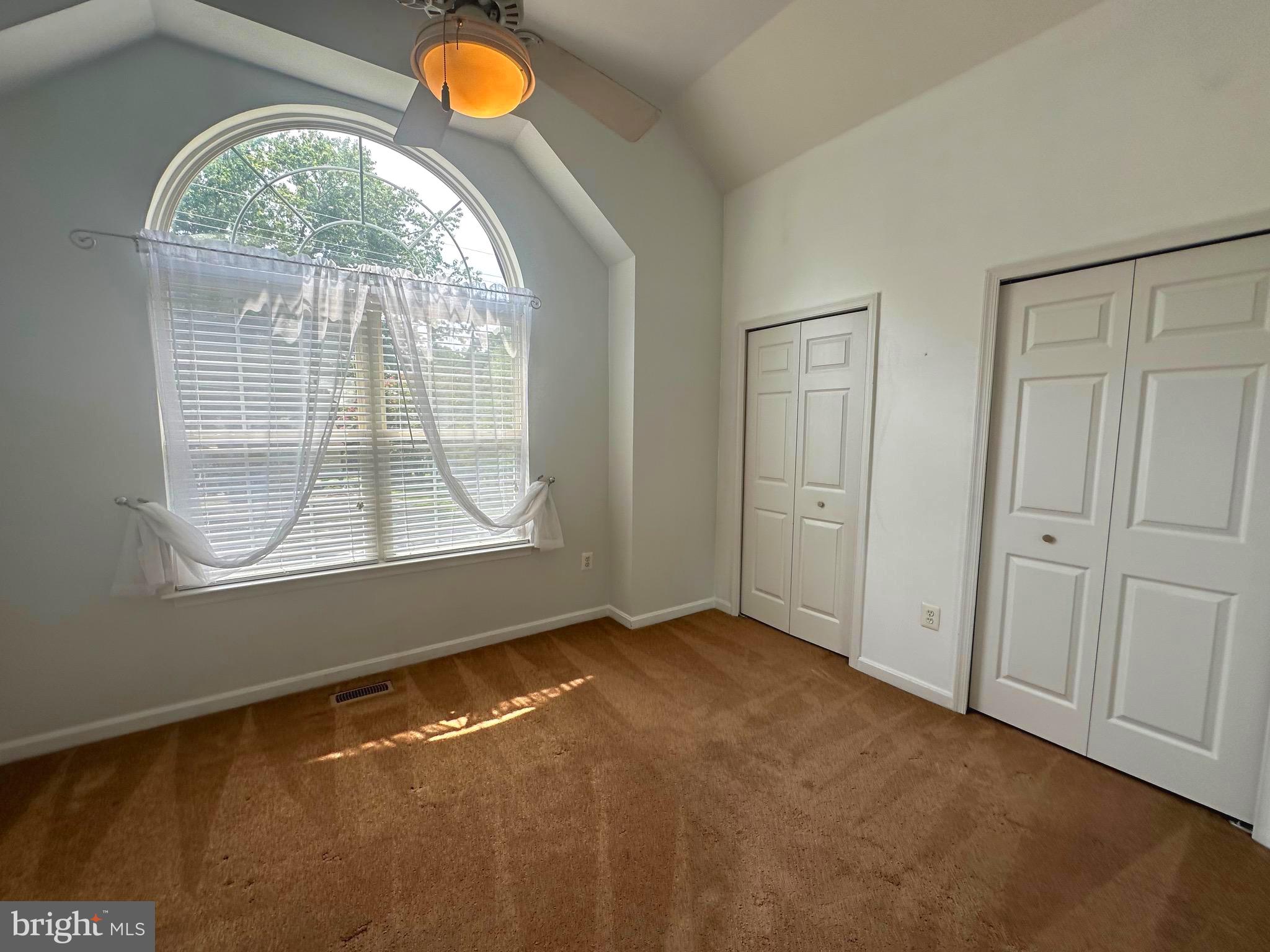 DRUM POINT - Residential