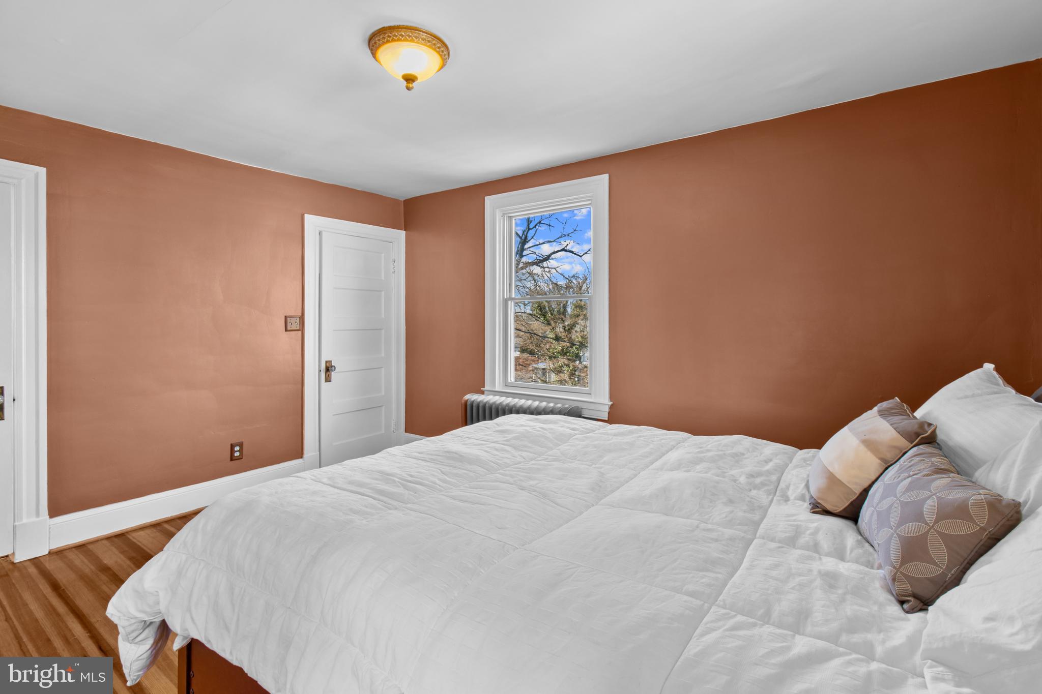 MOUNT WASHINGTON - Residential