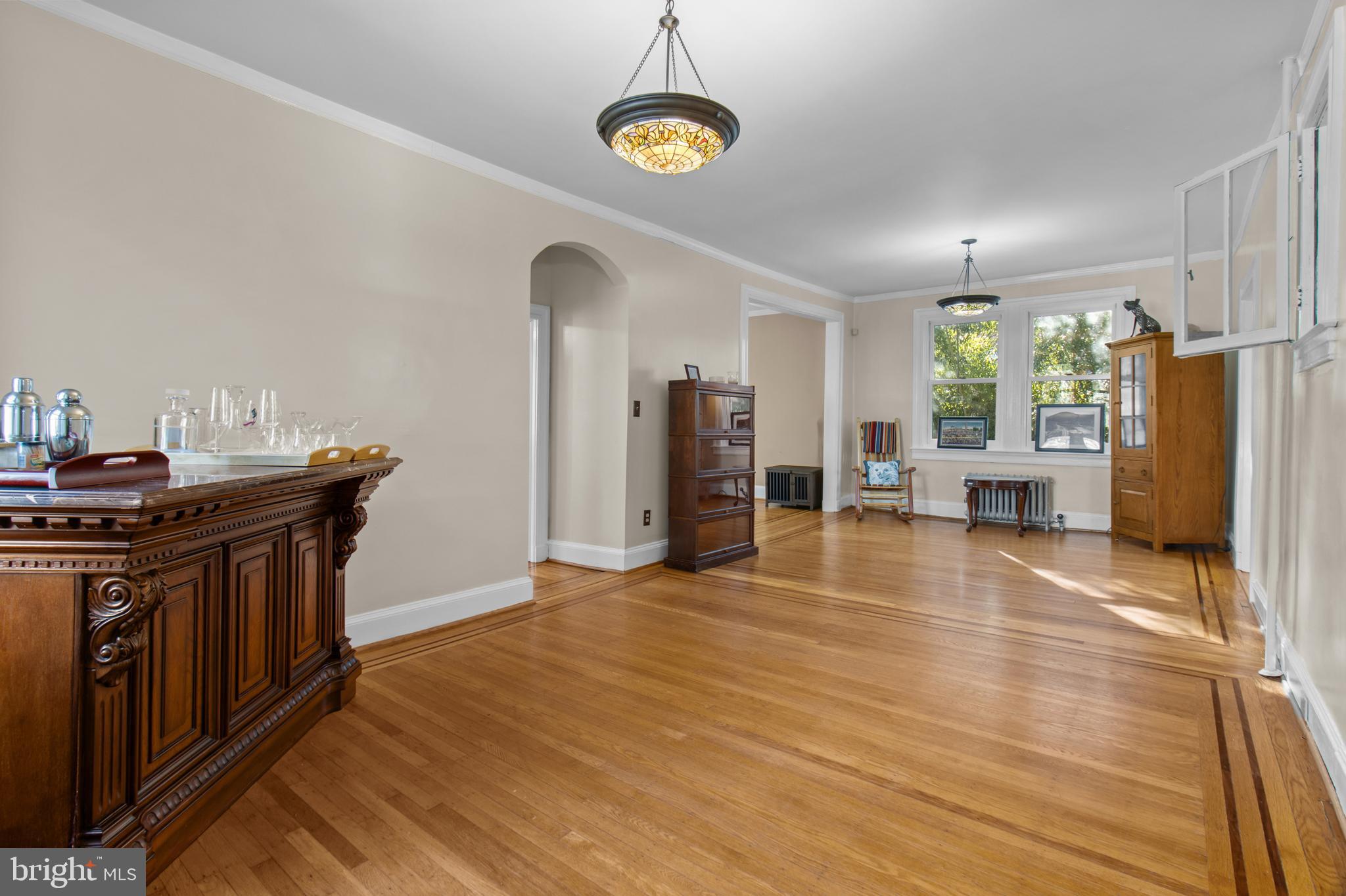 MOUNT WASHINGTON - Residential