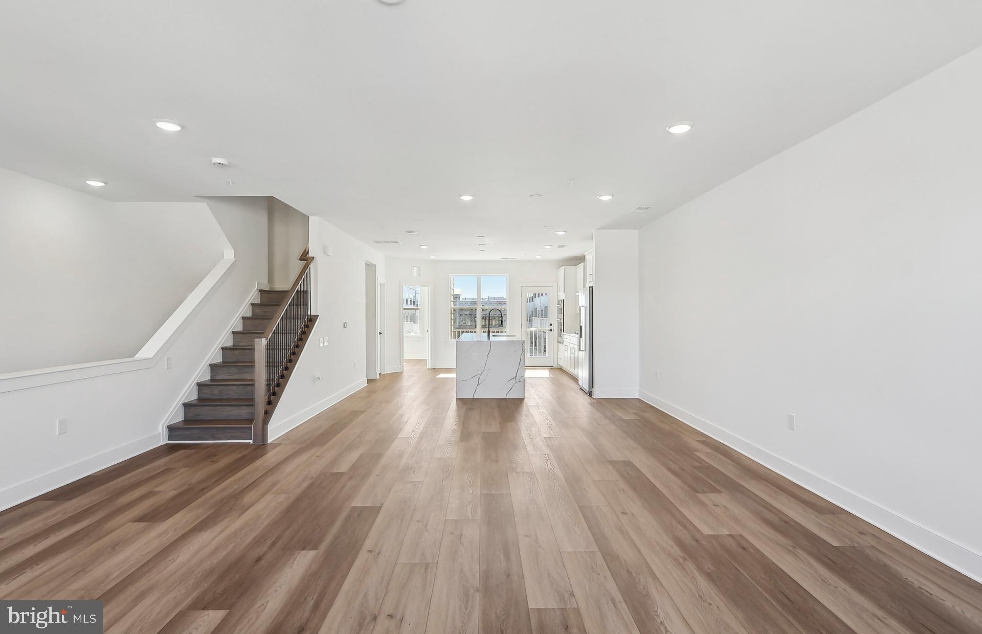 BELMONT OVERLOOK - Residential