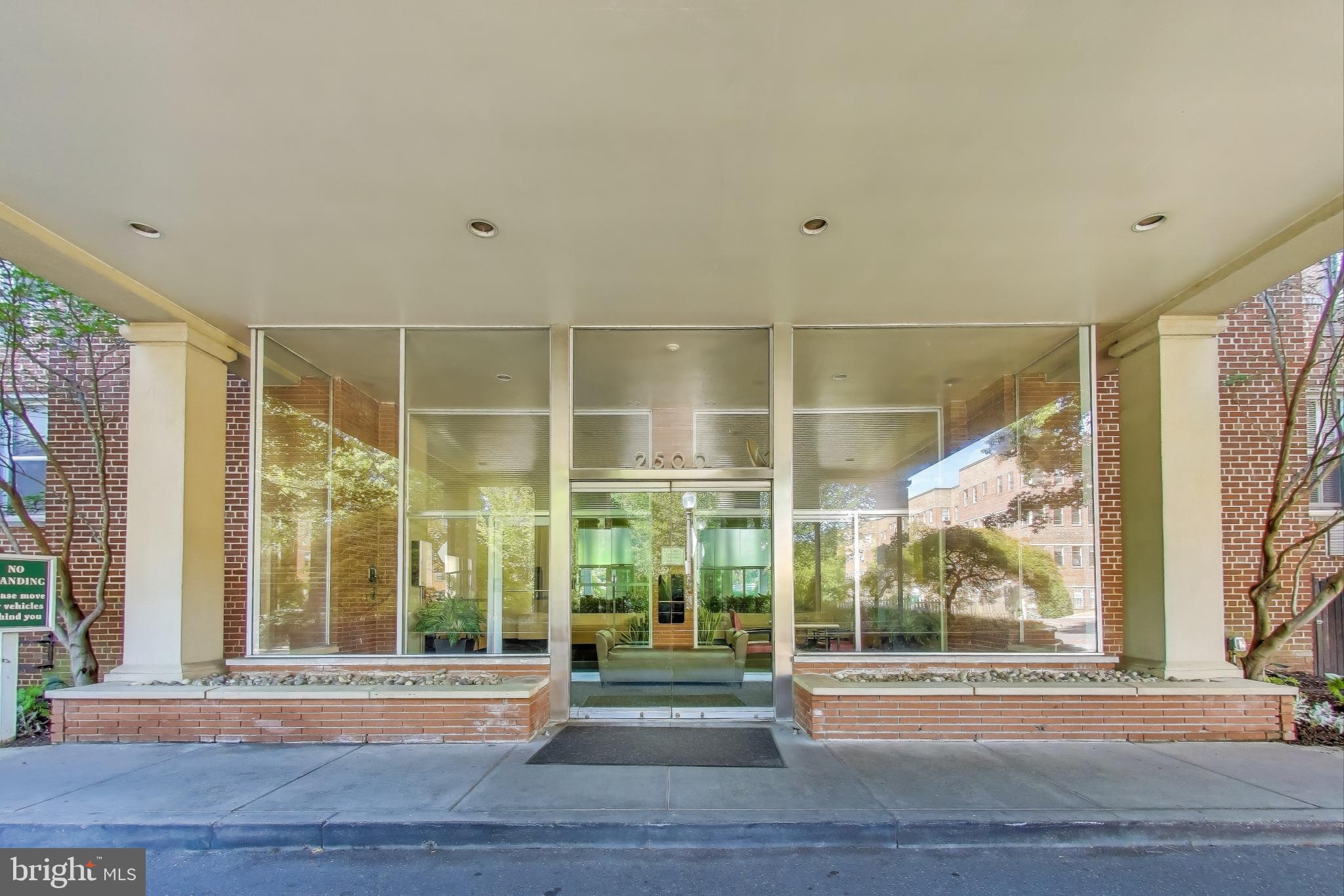 2500 Q STREET NW 113