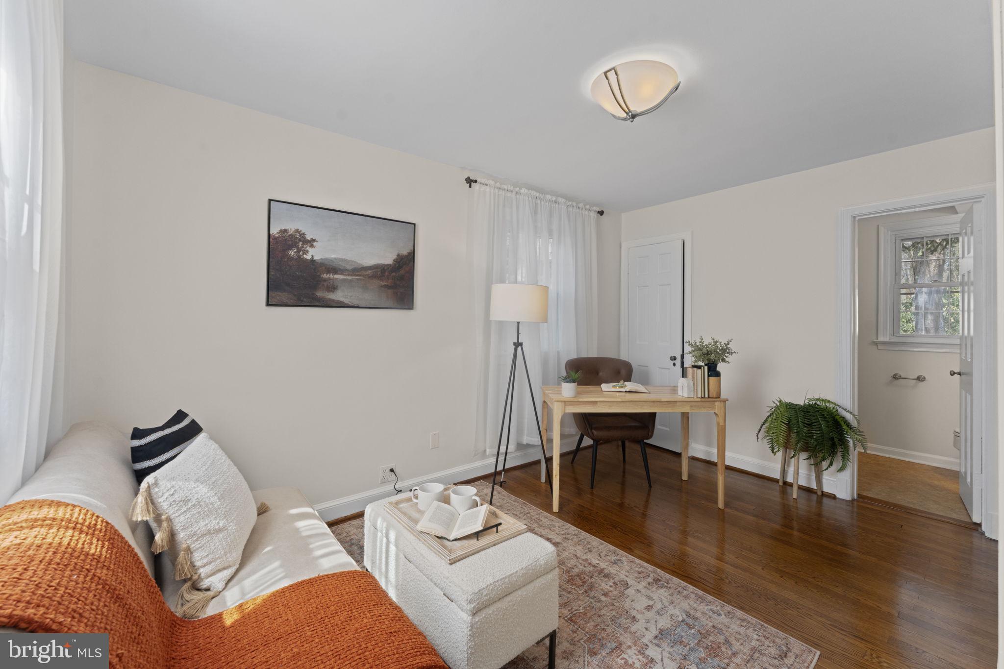 NORTH HILLS - Residential