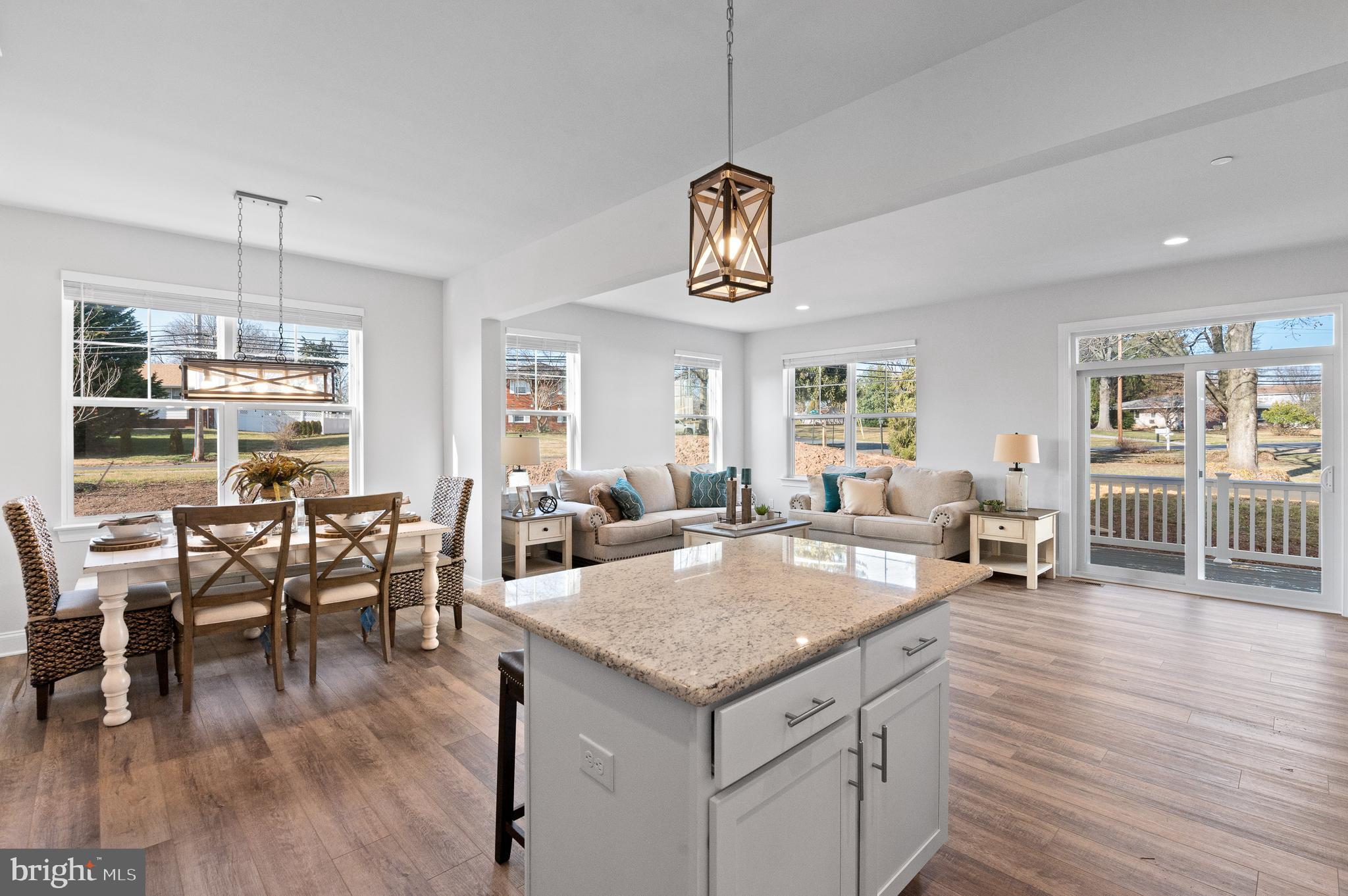 THE RESERVE AT OLD ARCH - Residential