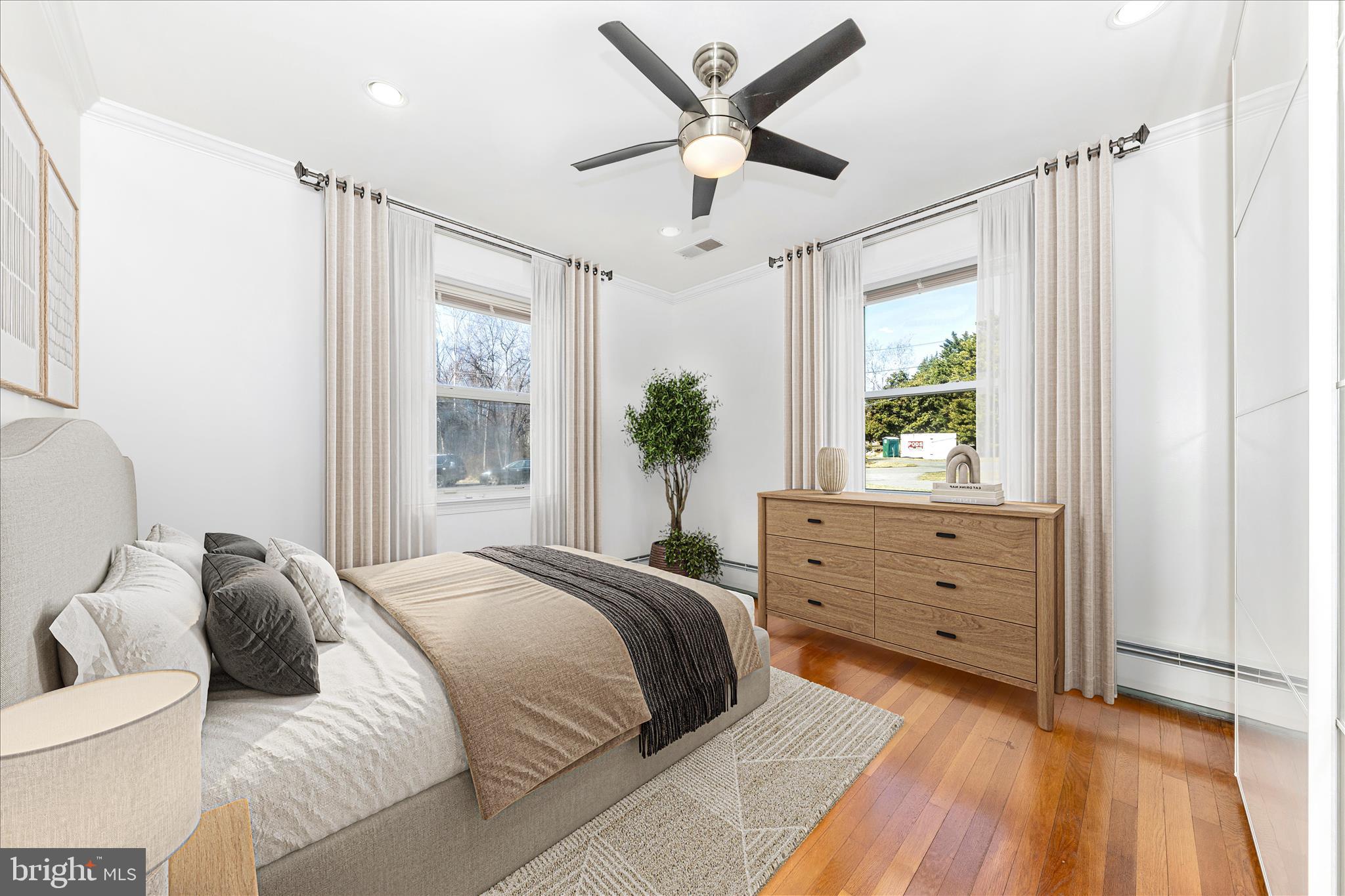 GLEN HILLS - Residential