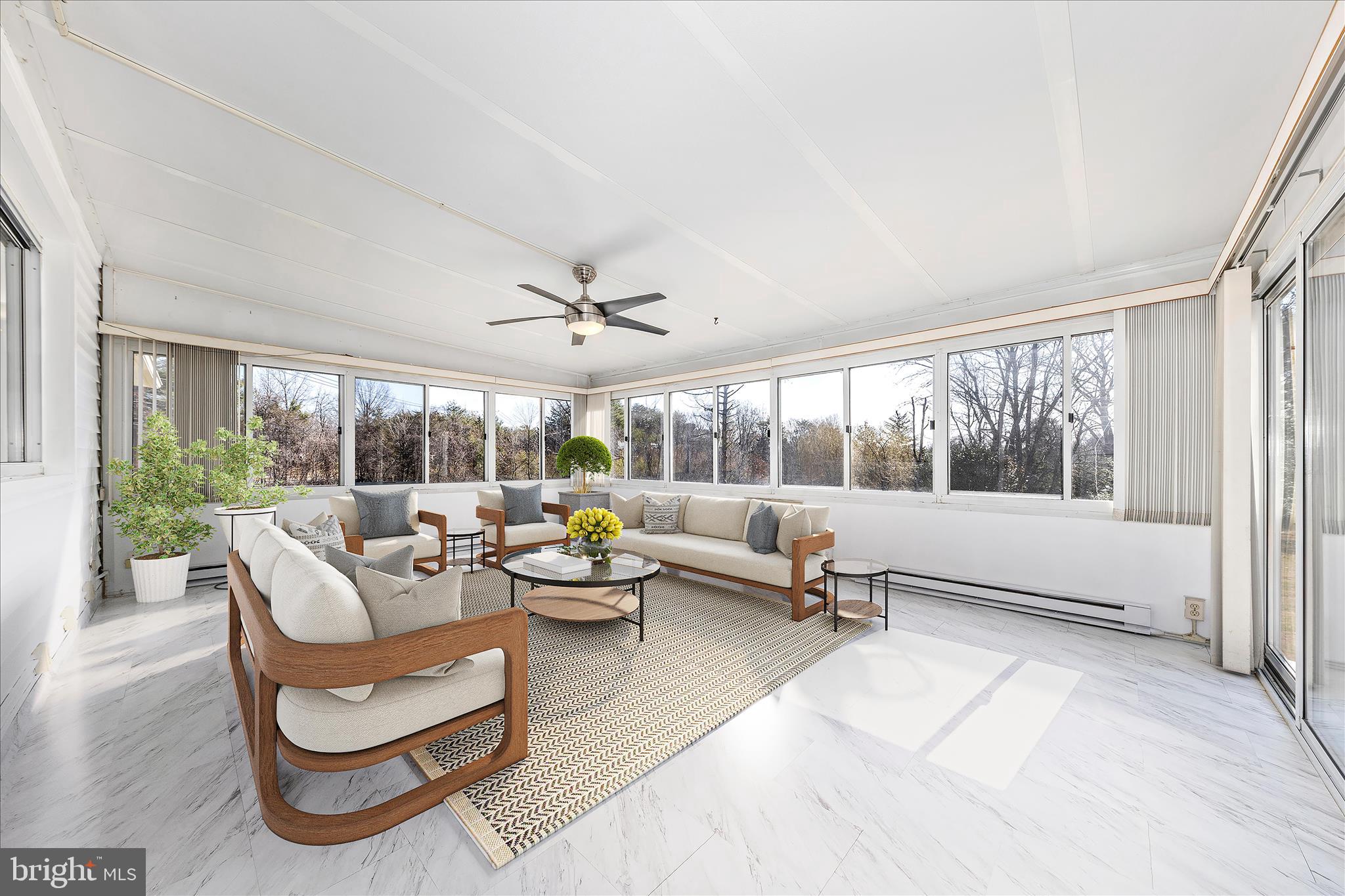 GLEN HILLS - Residential