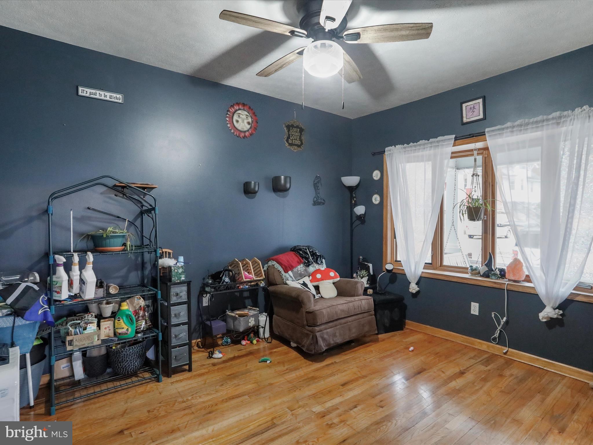 WEST END - Residential