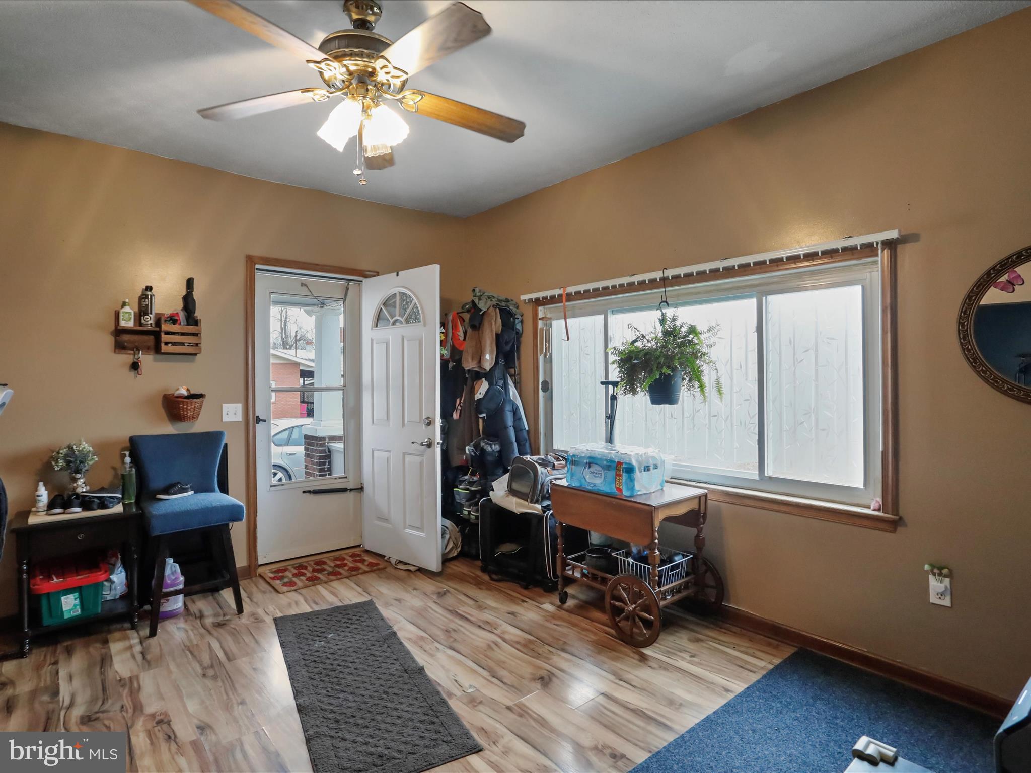 WEST END - Residential