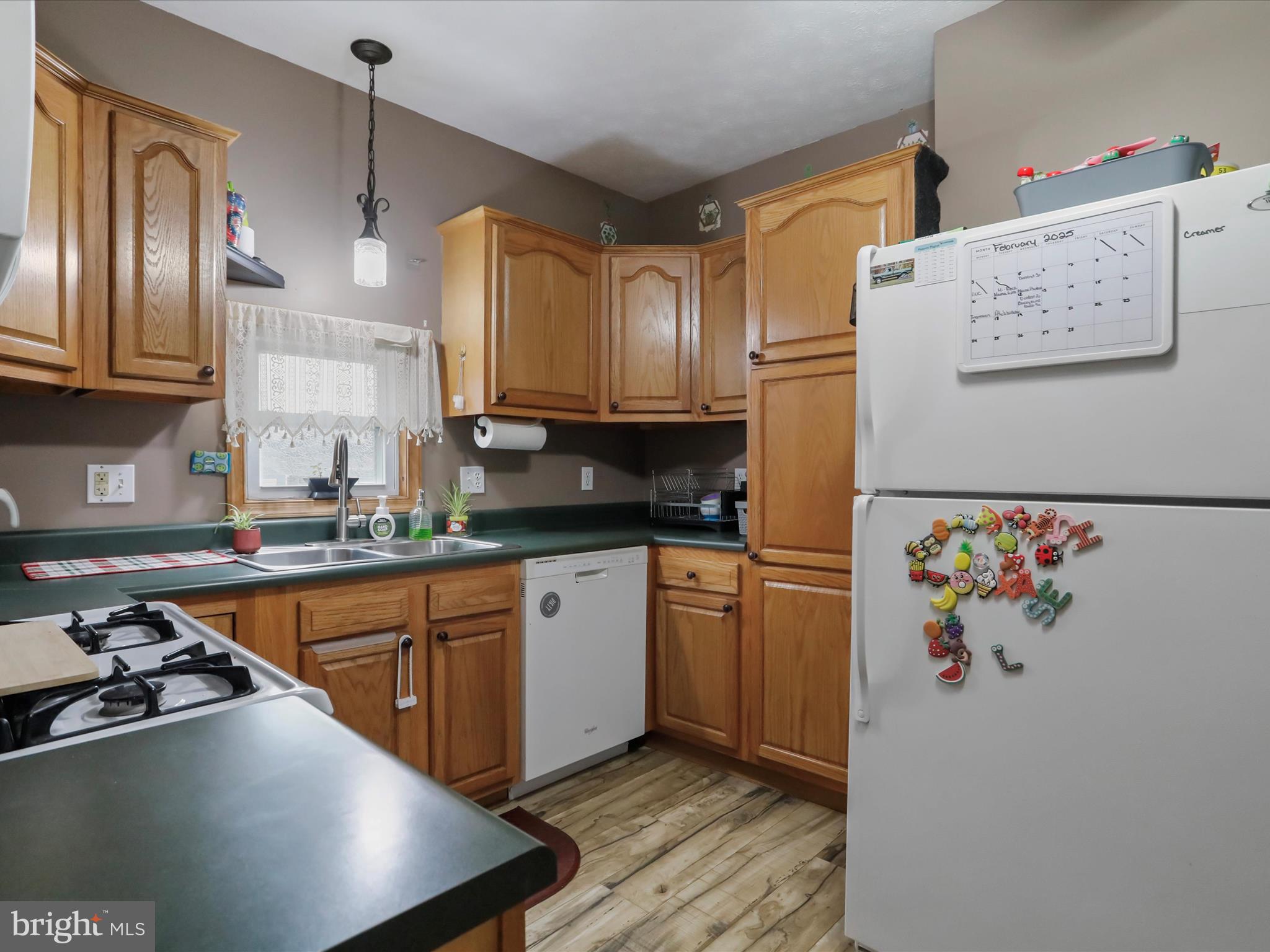 WEST END - Residential