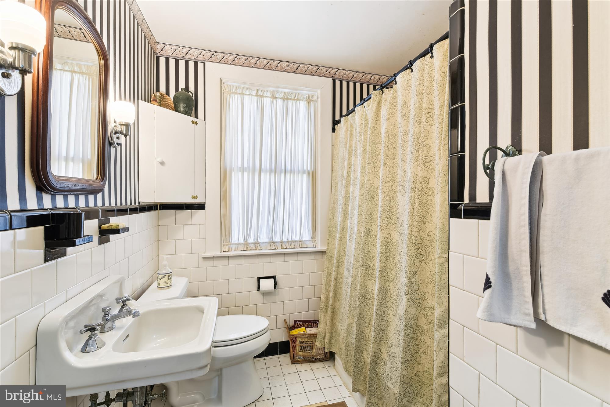 COLONY HILLS - Residential