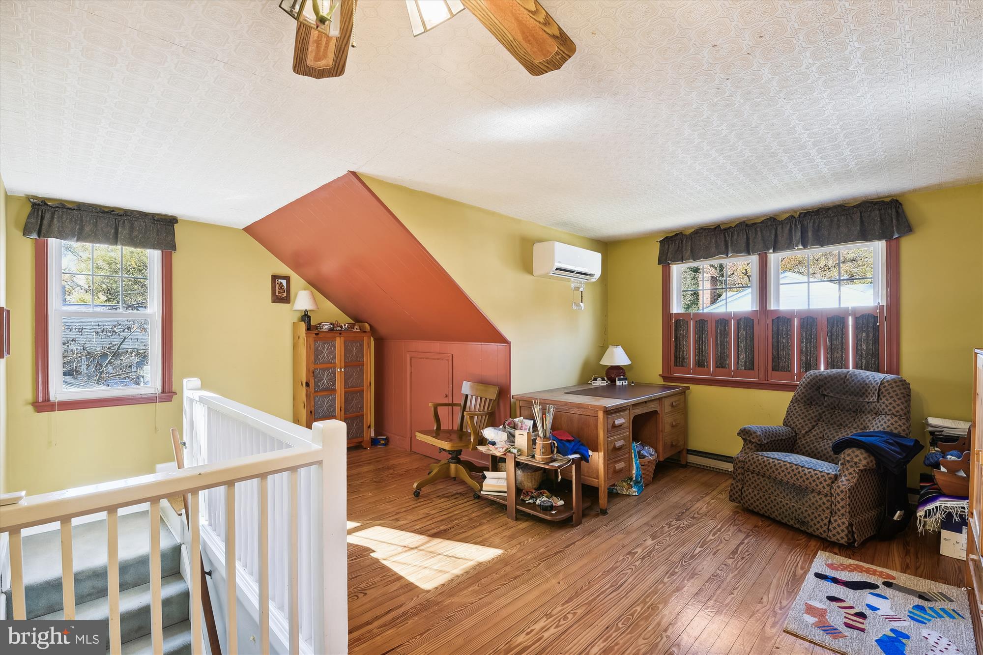 COLONY HILLS - Residential