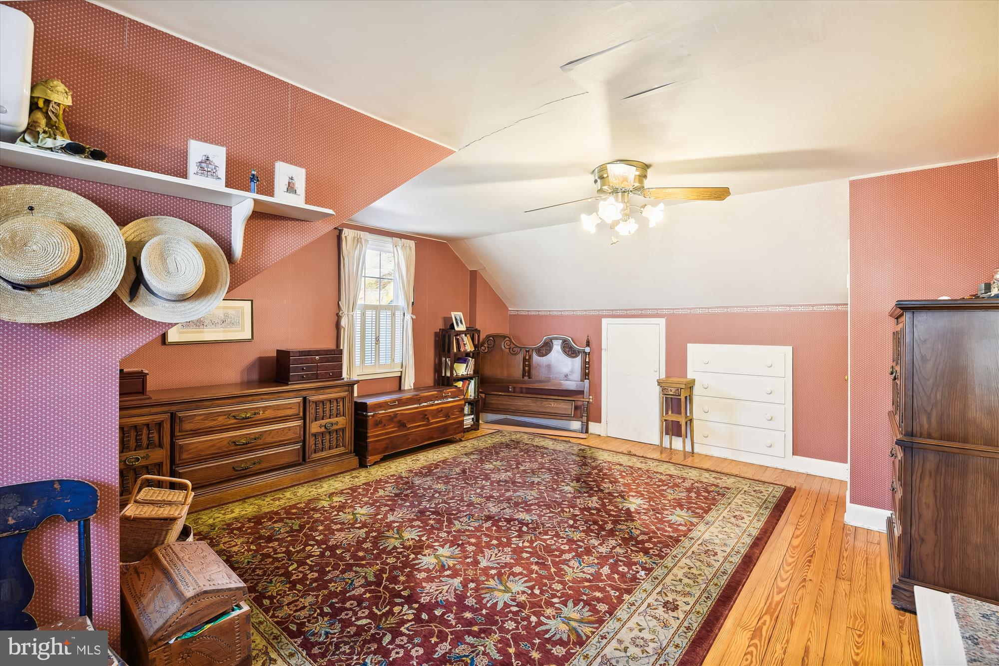 COLONY HILLS - Residential