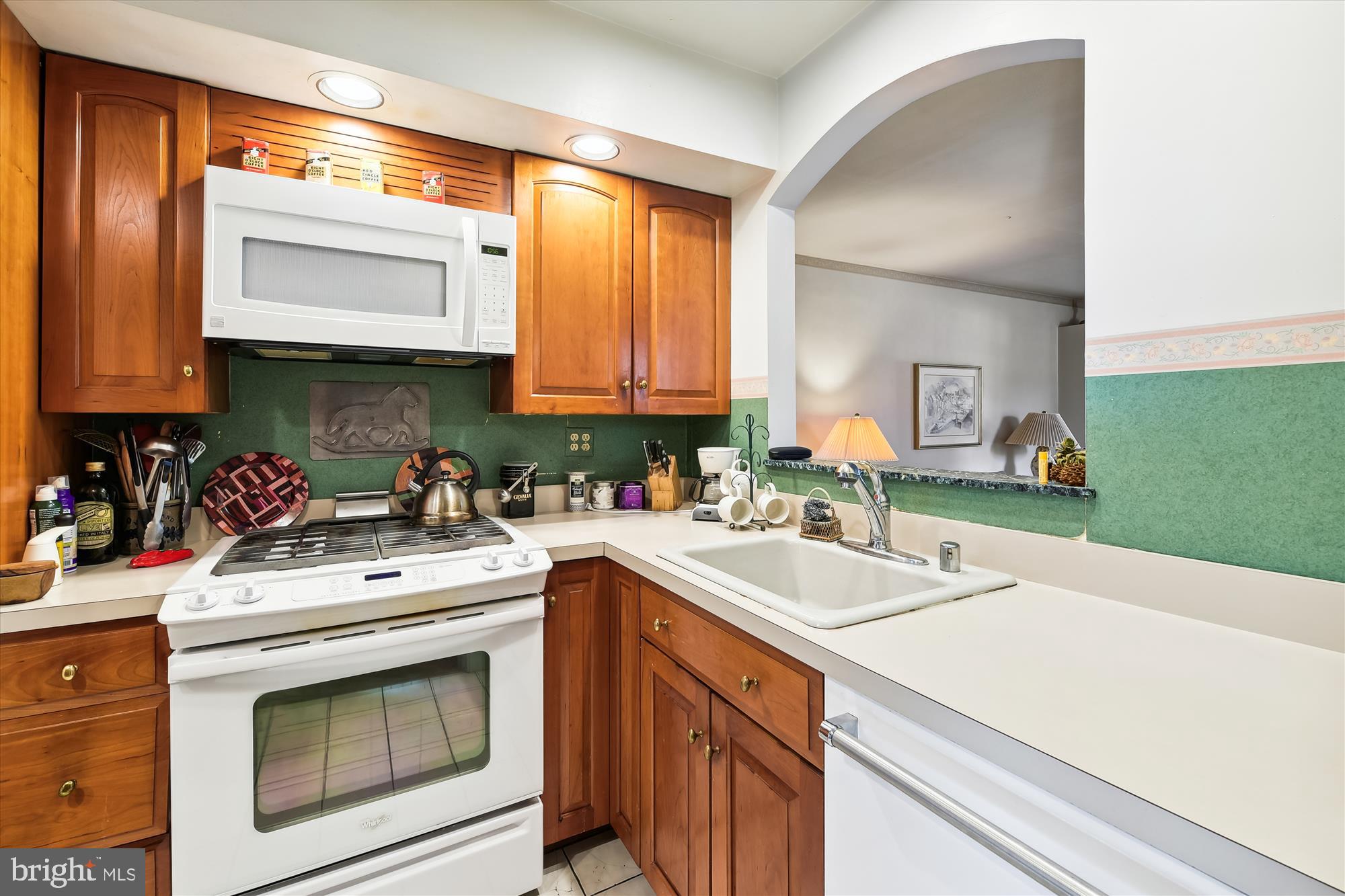 COLONY HILLS - Residential