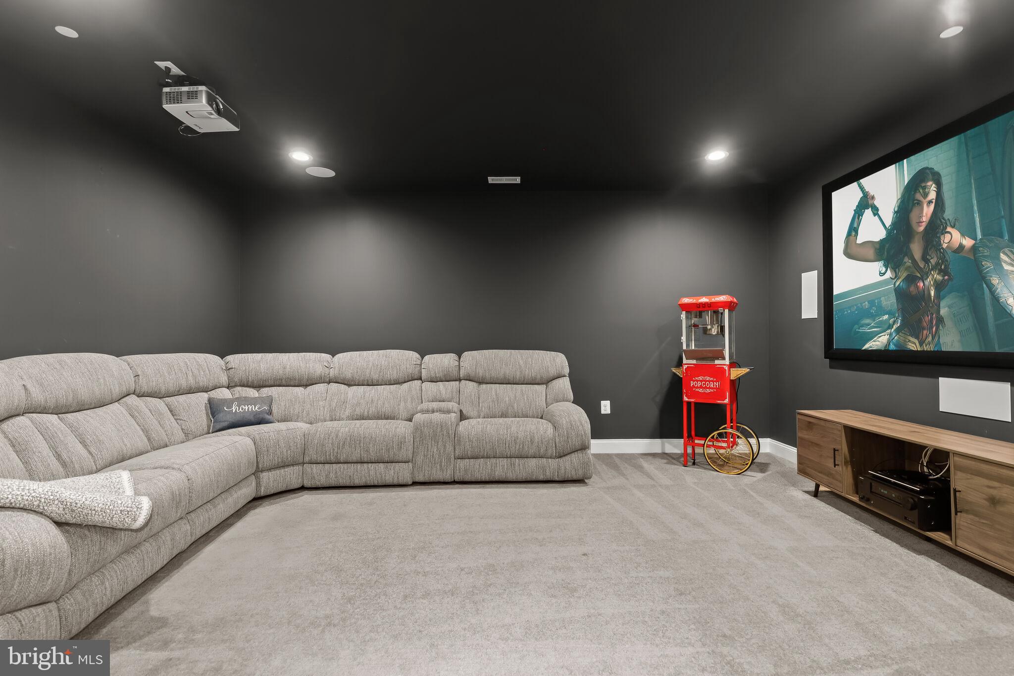 WATERS EDGE - Residential