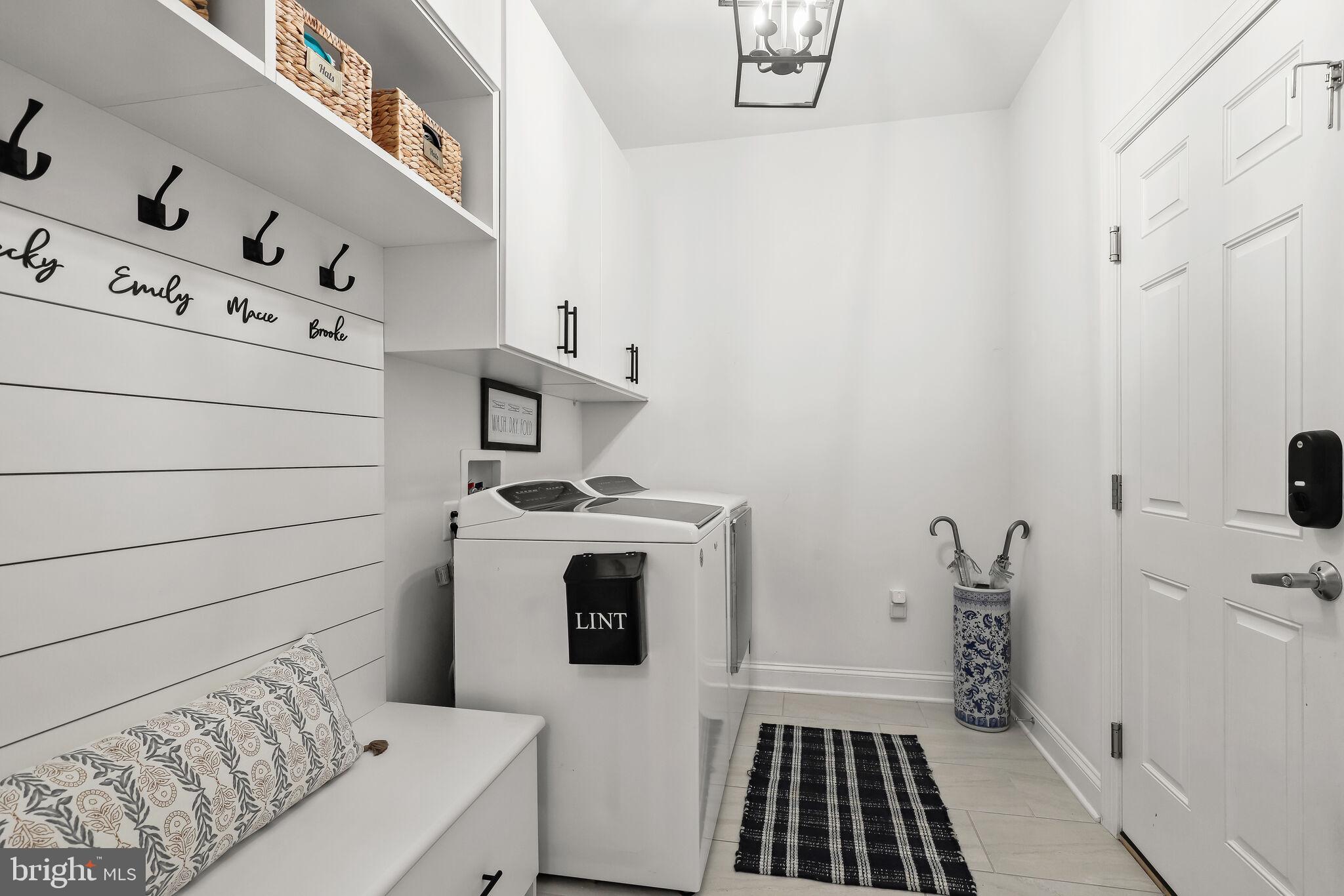 WATERS EDGE - Residential