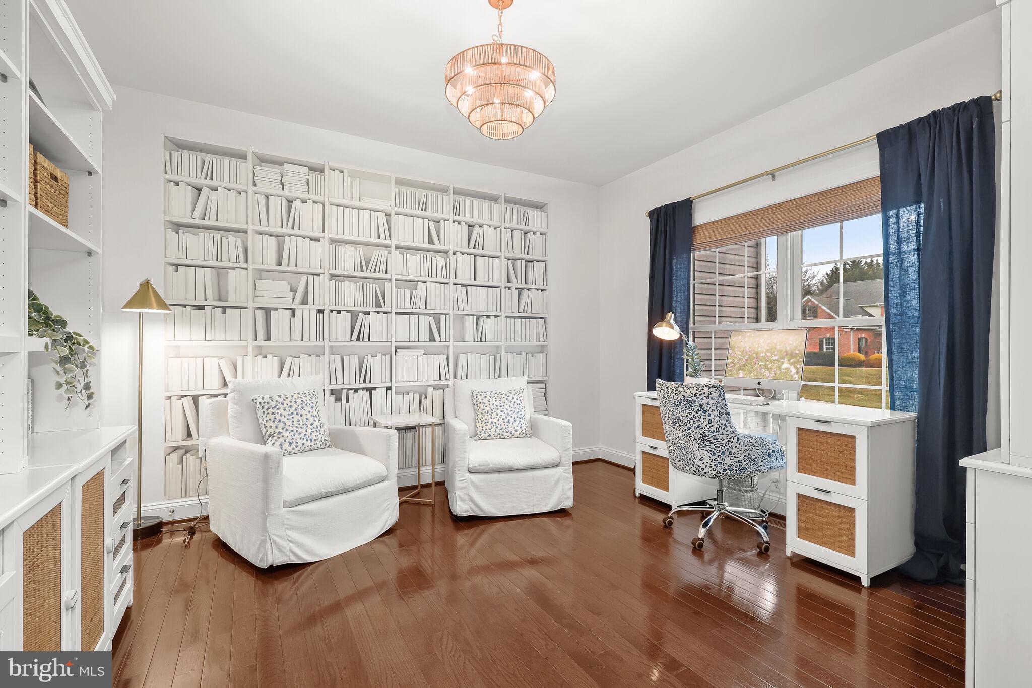 WATERS EDGE - Residential