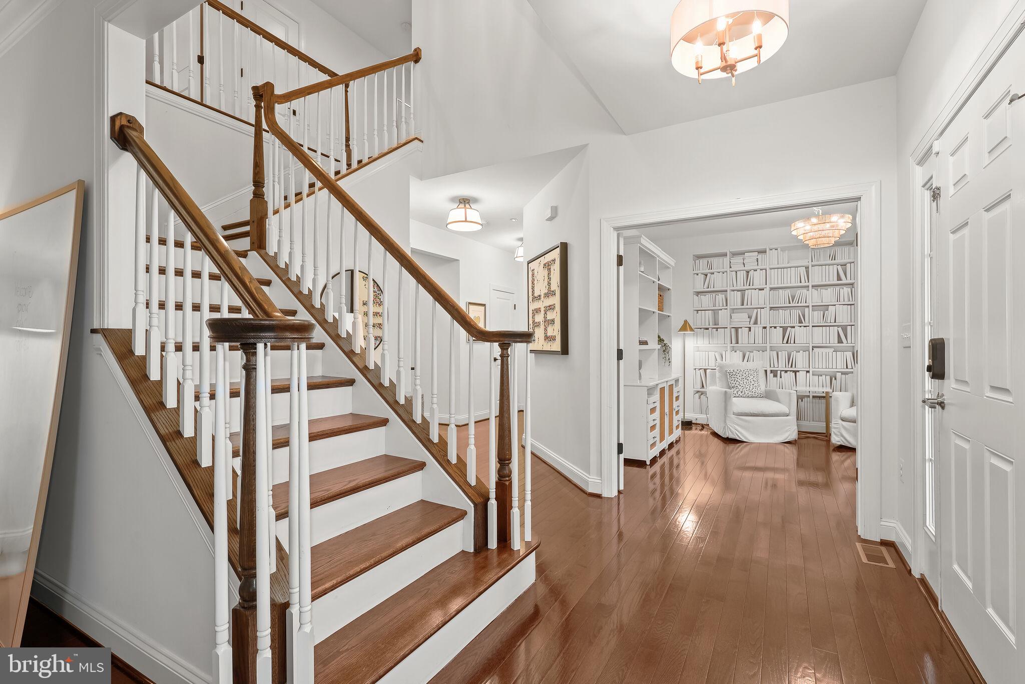 WATERS EDGE - Residential