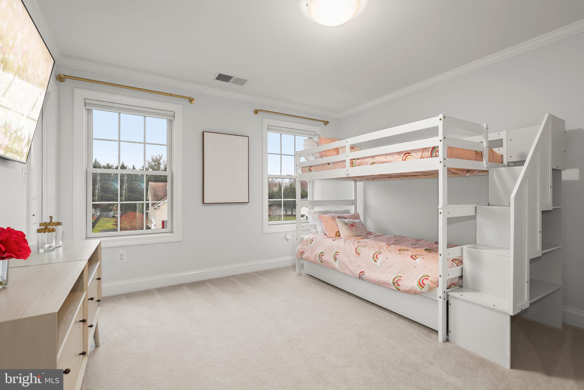 WATERS EDGE - Residential