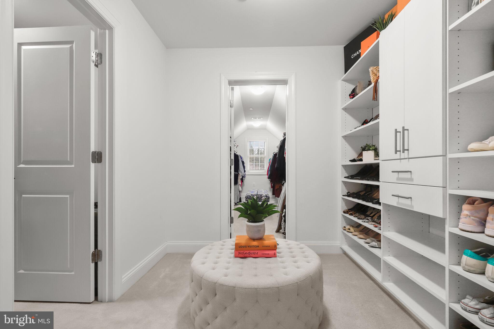 WATERS EDGE - Residential