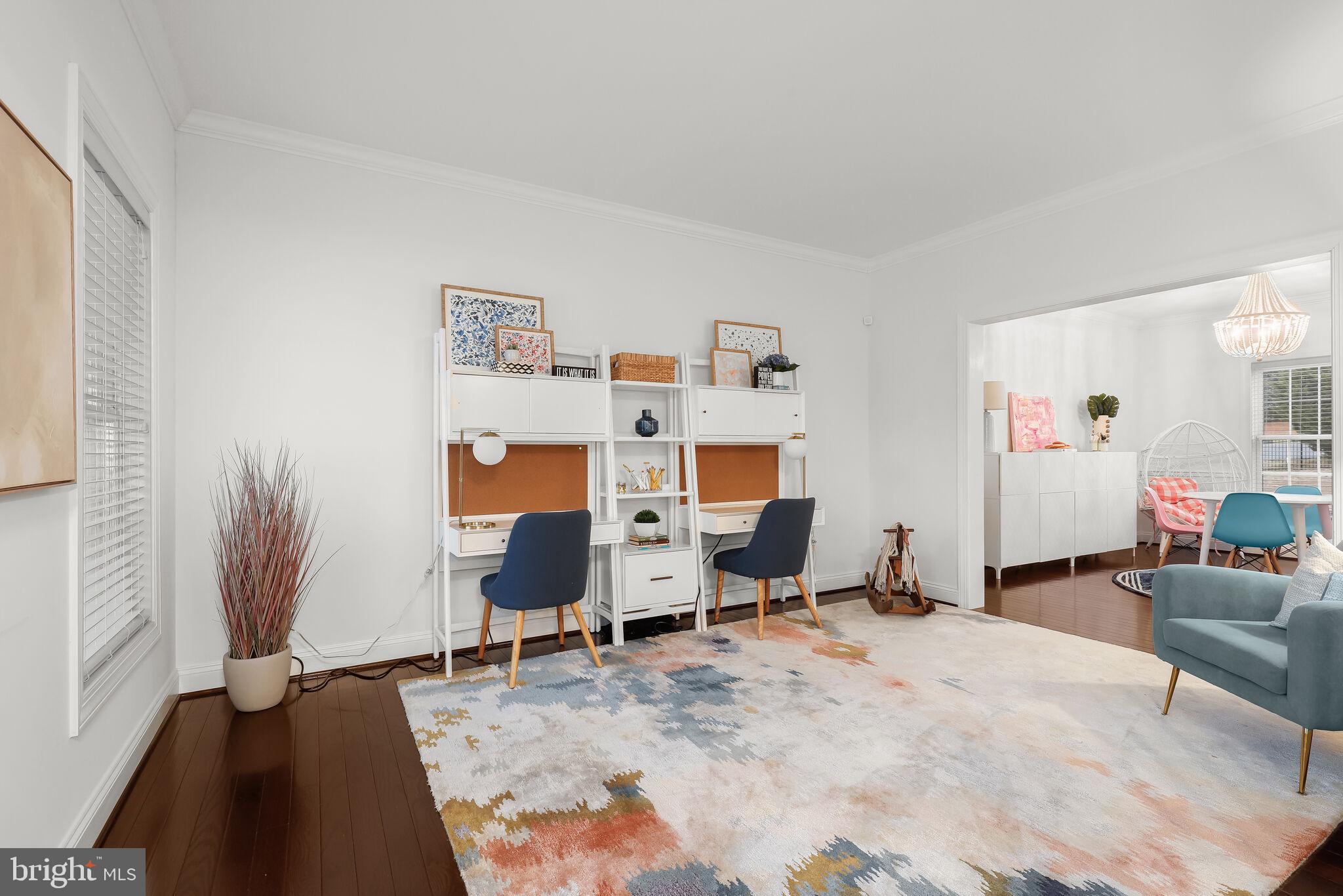 WATERS EDGE - Residential