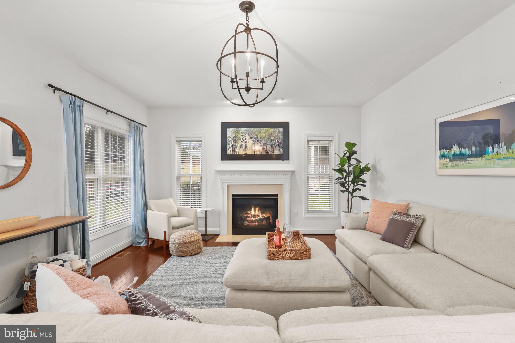 WATERS EDGE - Residential