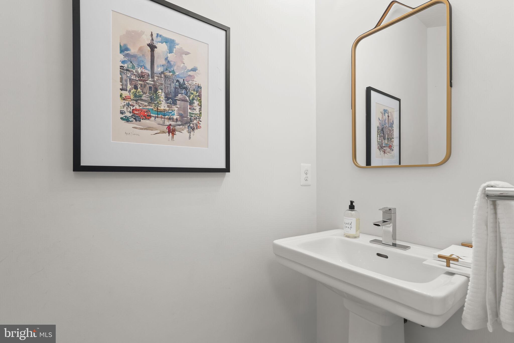 WATERS EDGE - Residential