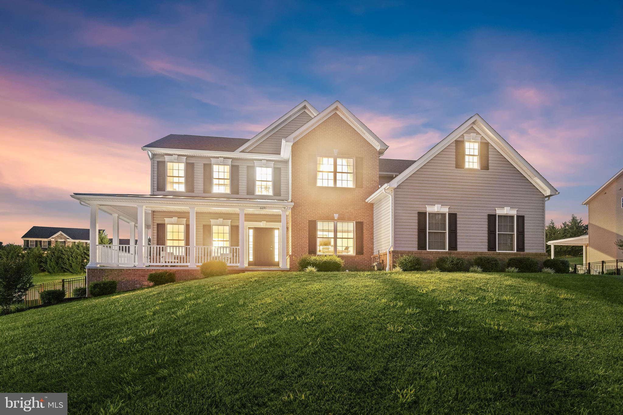 WATERS EDGE - Residential