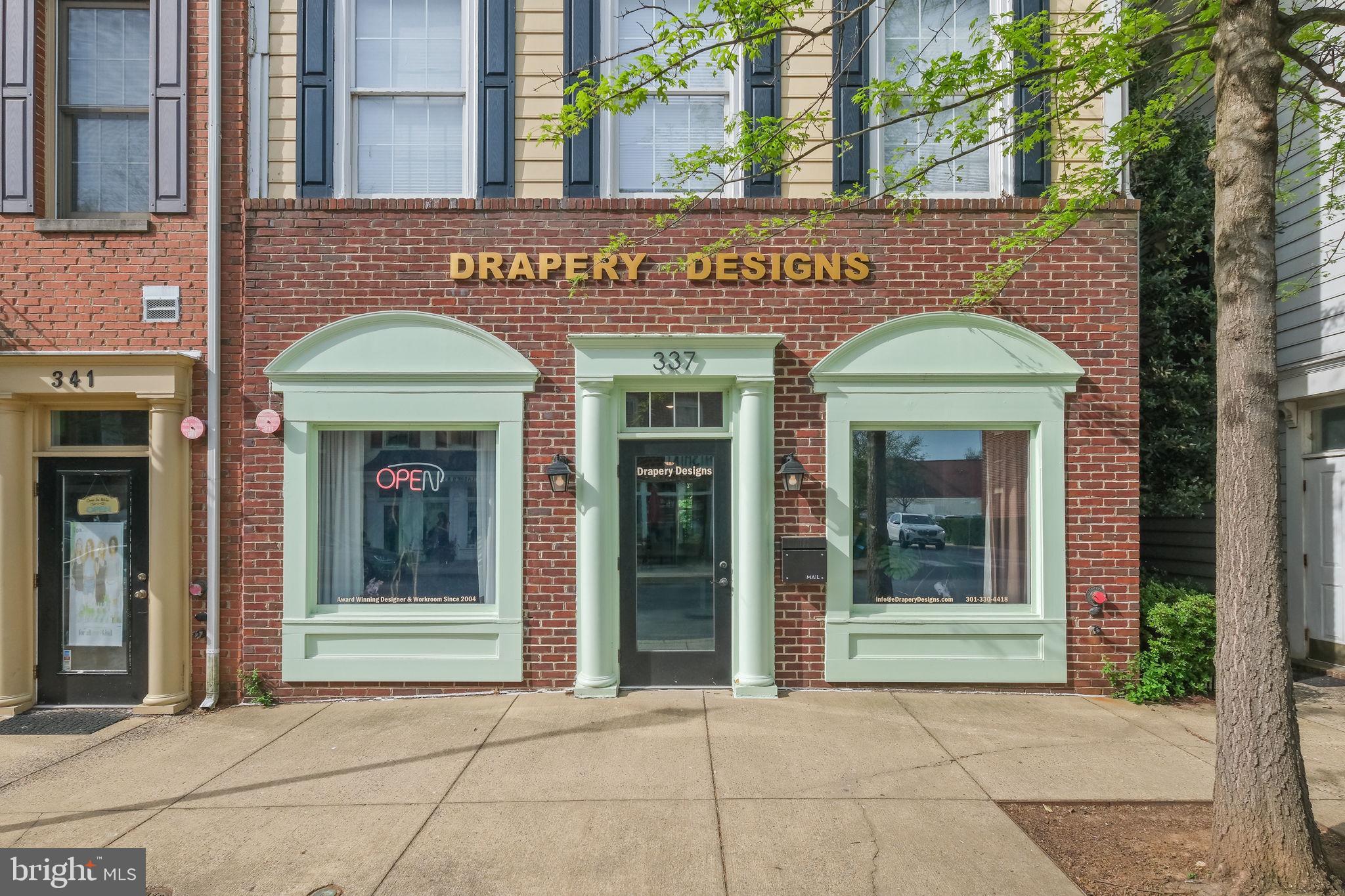 KENTLANDS MIDTOWN - Residential